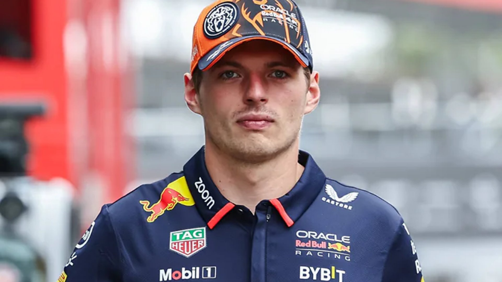 Verstappen va pa’tras: Russell logra la pole en Qatar tras sanción contra “Mad Max”