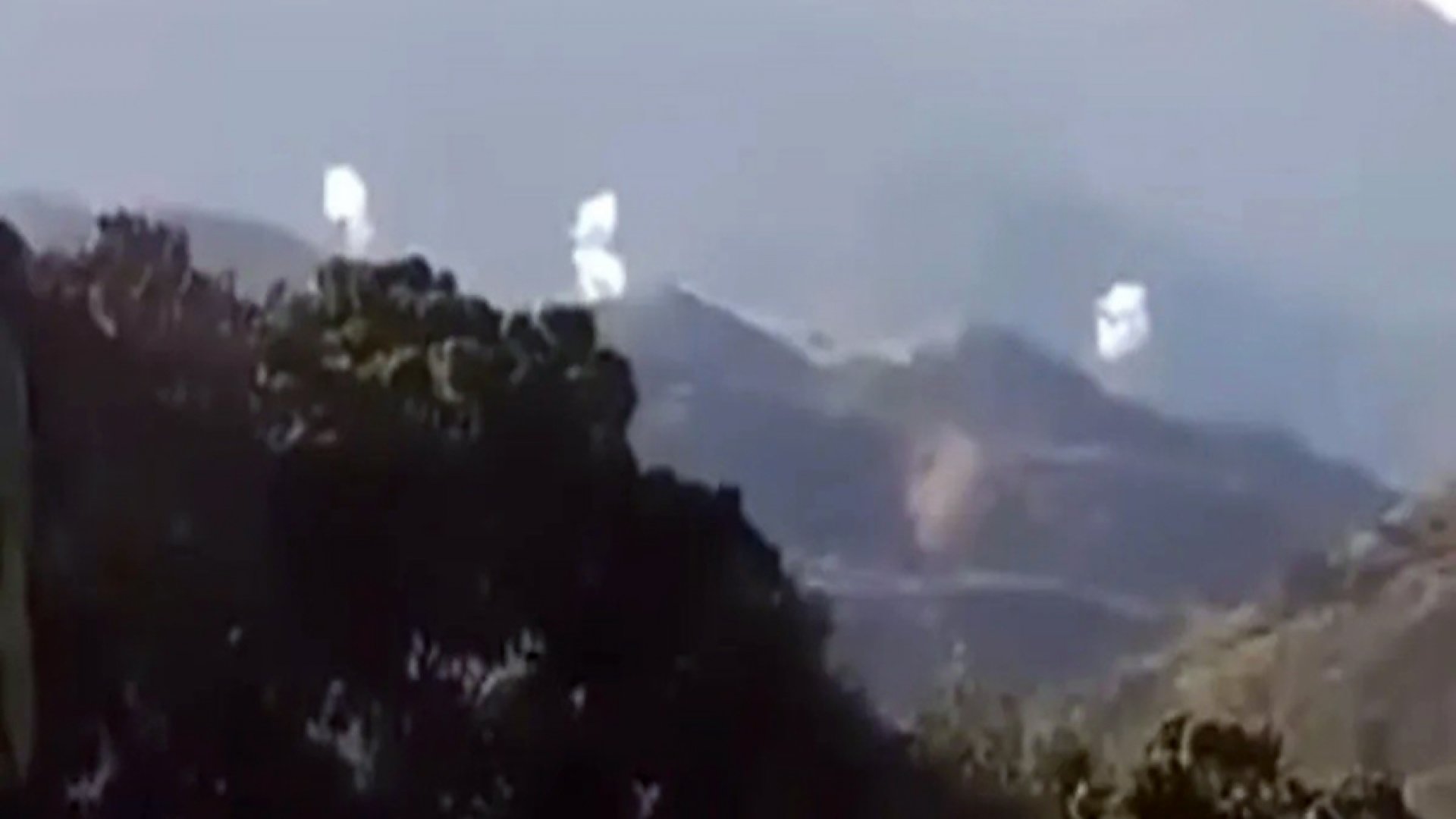 Arrojan explosivos desde avioneta en sierra de Rosario, Sinaloa
