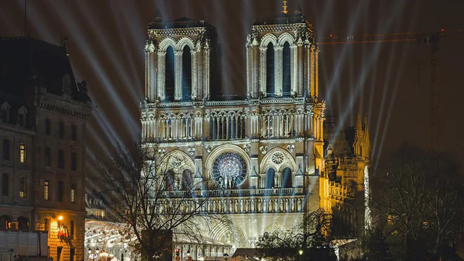 Catedral de Notre Dame reabre sus puertas a líderes mundiales