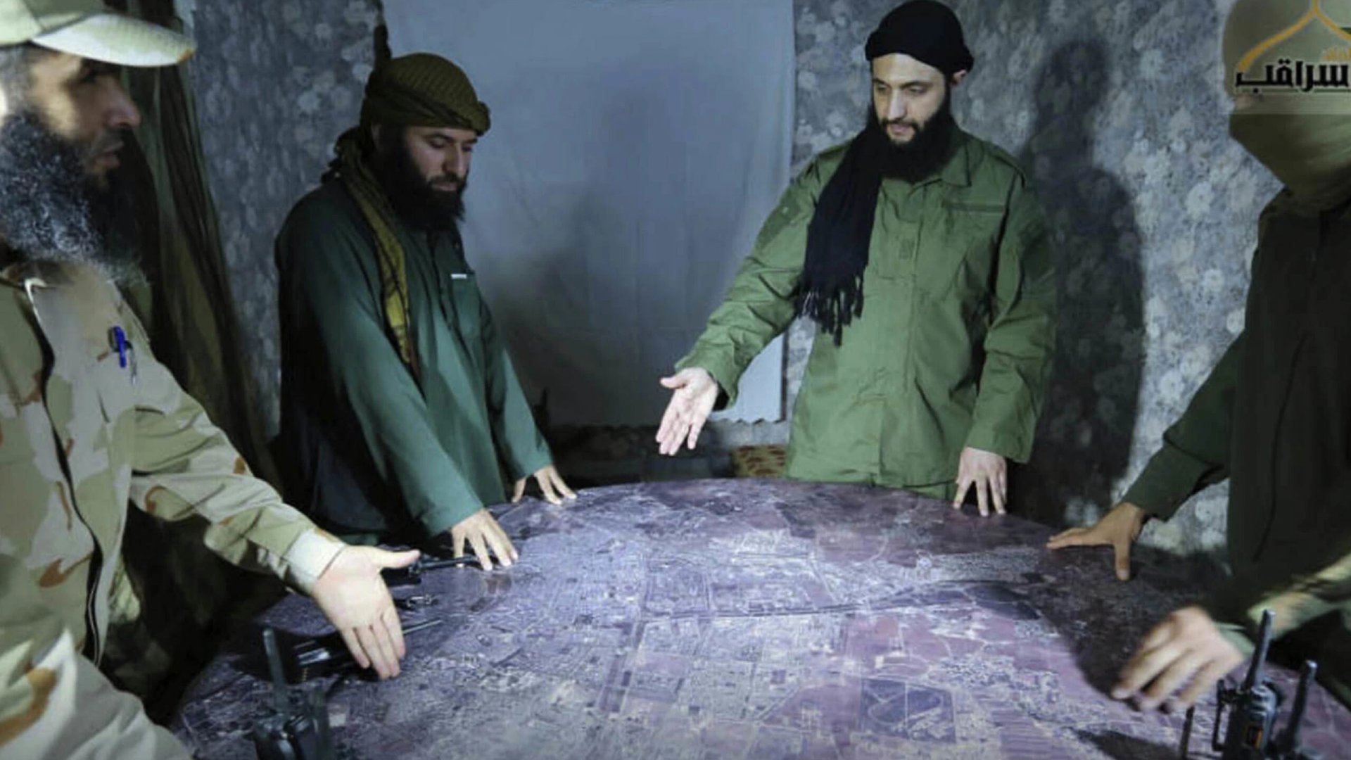 ¿Quién es Abu Mohammed al-Golani, el líder de la insurgencia que derrocó a Assad en Siria?