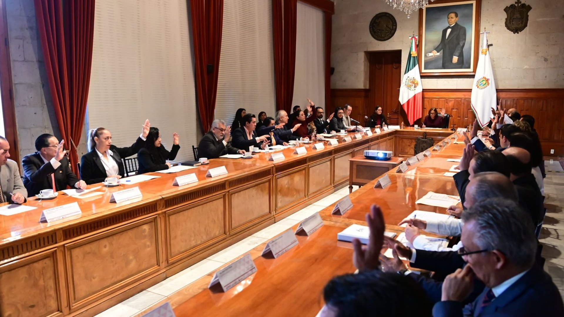 Gobernadora instala Consejo Estatal de Mejora Regulatoria