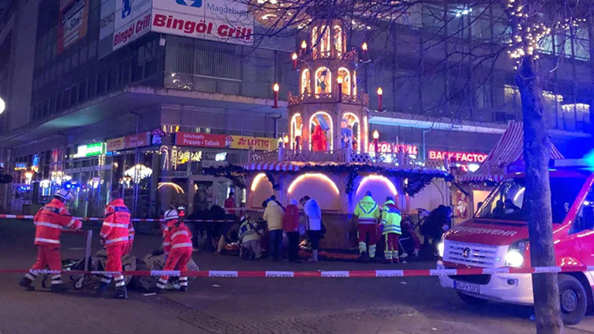 Terrorismo en Magdeburgo: Auto arremete contra multitud en mercado navideño