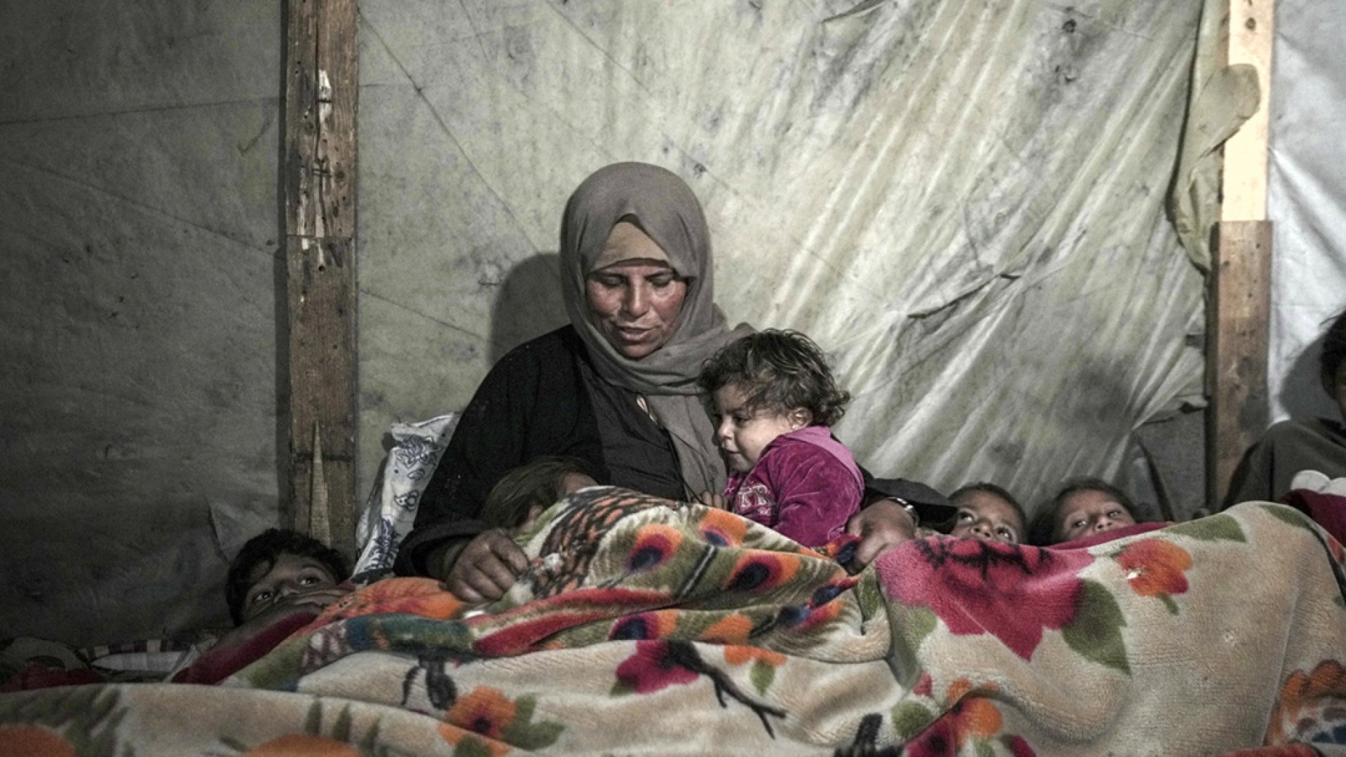 Gaza: Con frío, enfermos y traumatizados: Pesadilla de niños
