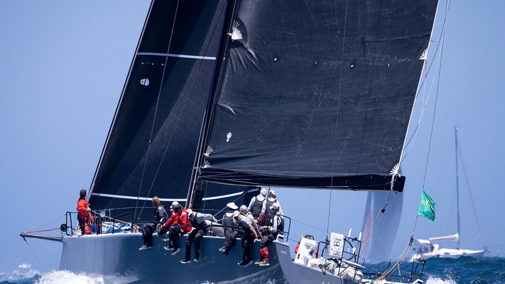 Tragedia en la regata Sídney-Hobart: dos muertos en incidentes separados
