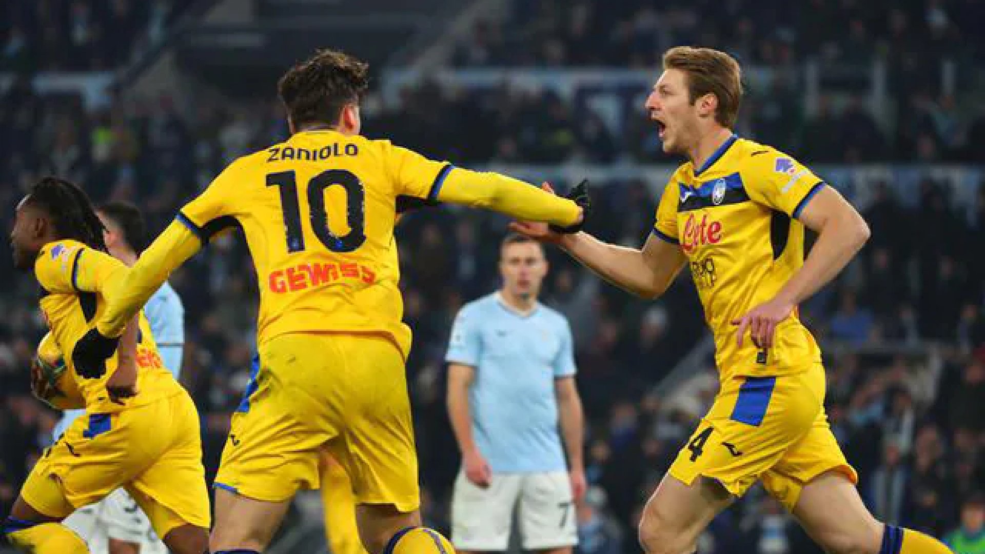 Atalanta mantiene liderato de Serie A tras empate ante Lazio