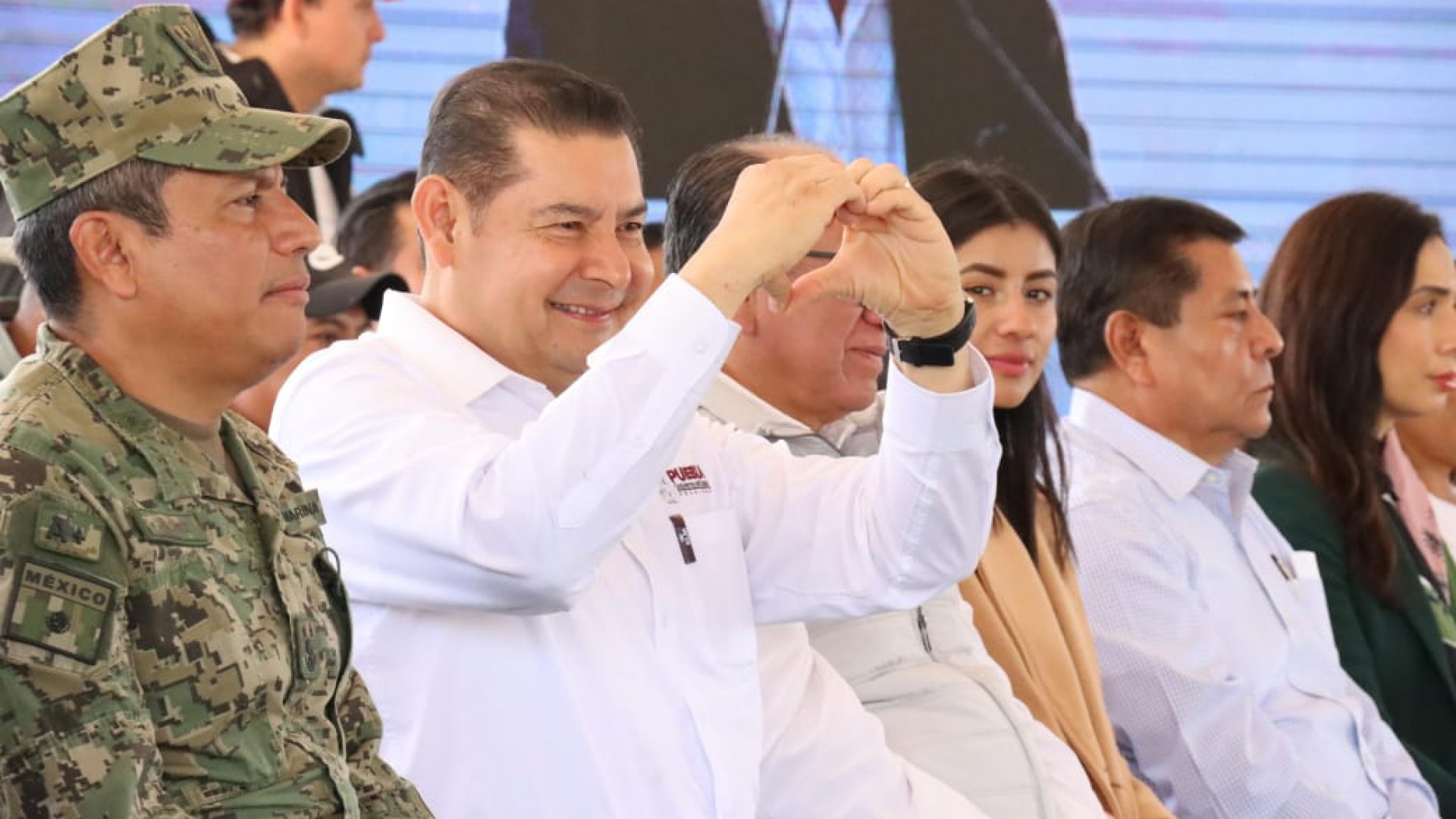 Armenta consolida mejoras en seguridad con el ayuntamiento de Tehuacán