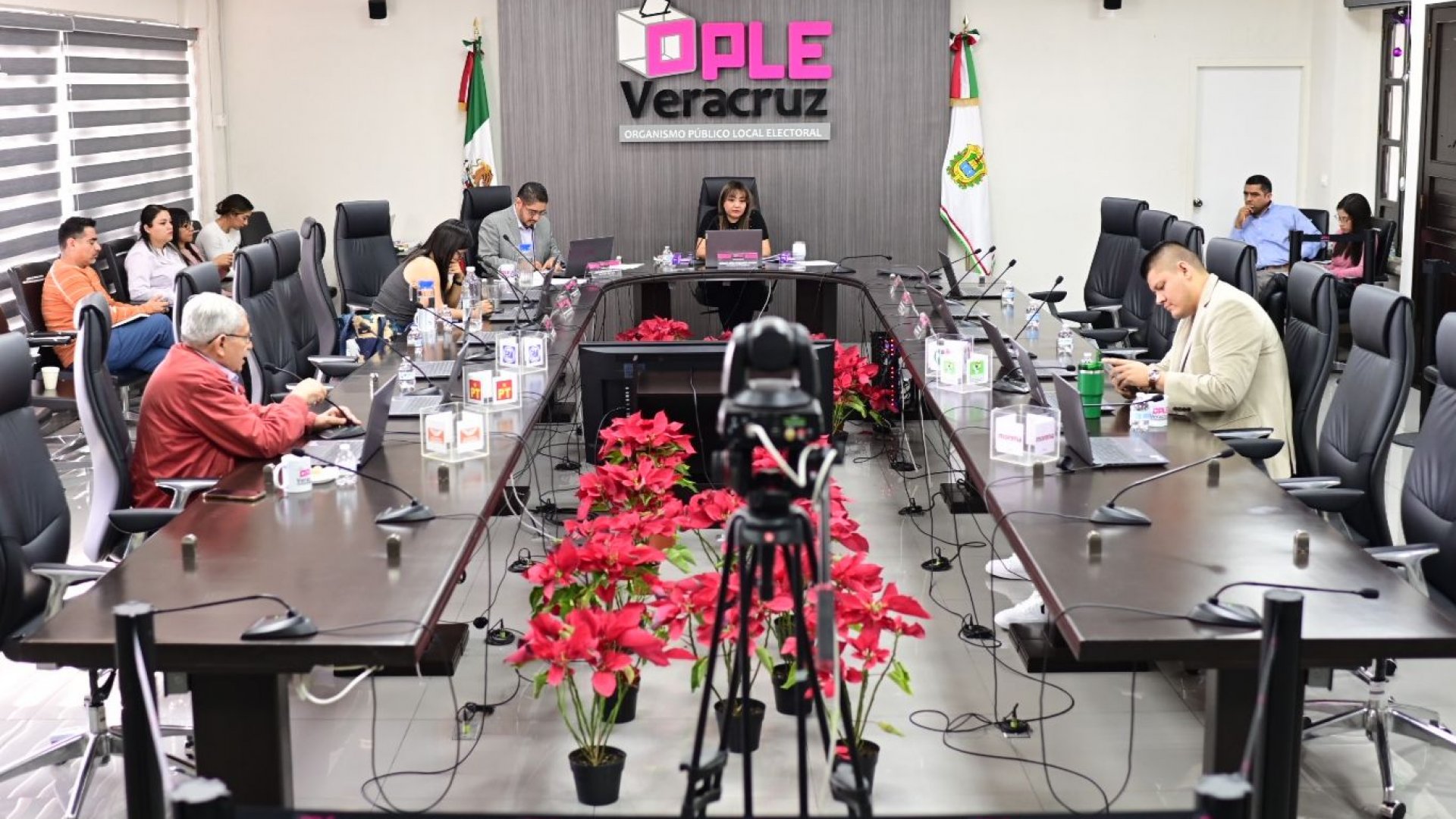 OPLE Veracruz aprueba la modificación al Reglamento de Sesiones del Consejo General