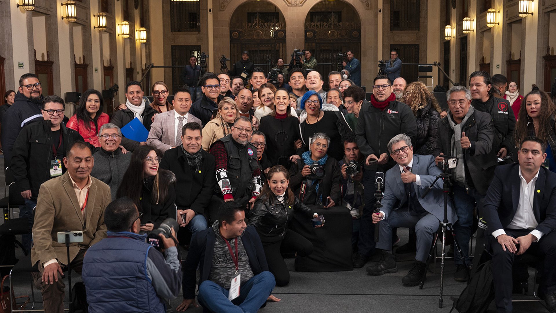 Sheinbaum envía mensaje de Año Nuevo a México: “2025 será bueno para todos”