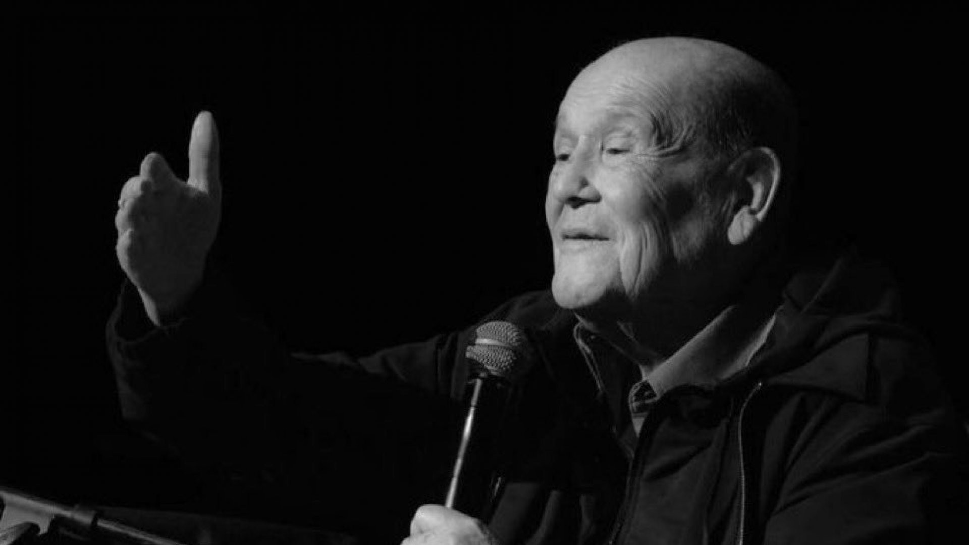 Fallece Leo Dan, icónico cantante y compositor argentino, a los 82 años