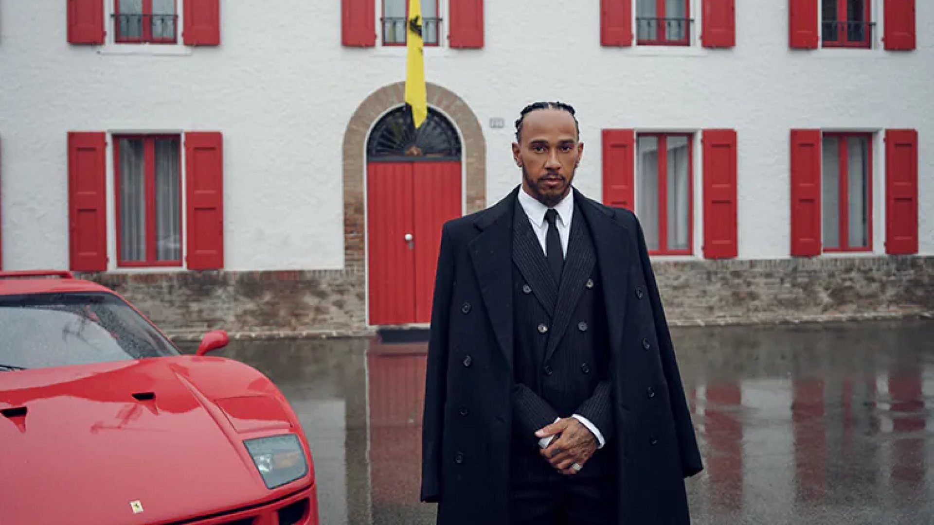 Lewis Hamilton inicia su era en Ferrari “trajeado” y altas expectativas