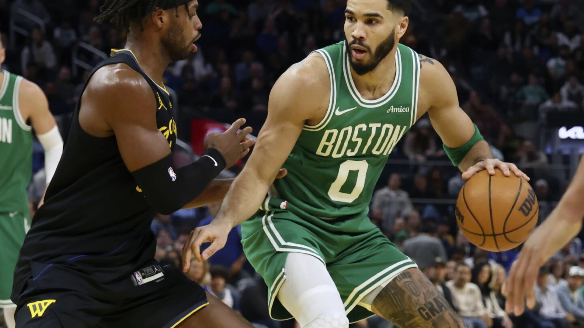 Los Warriors continúan su descenso con una derrota histórica ante los Celtics