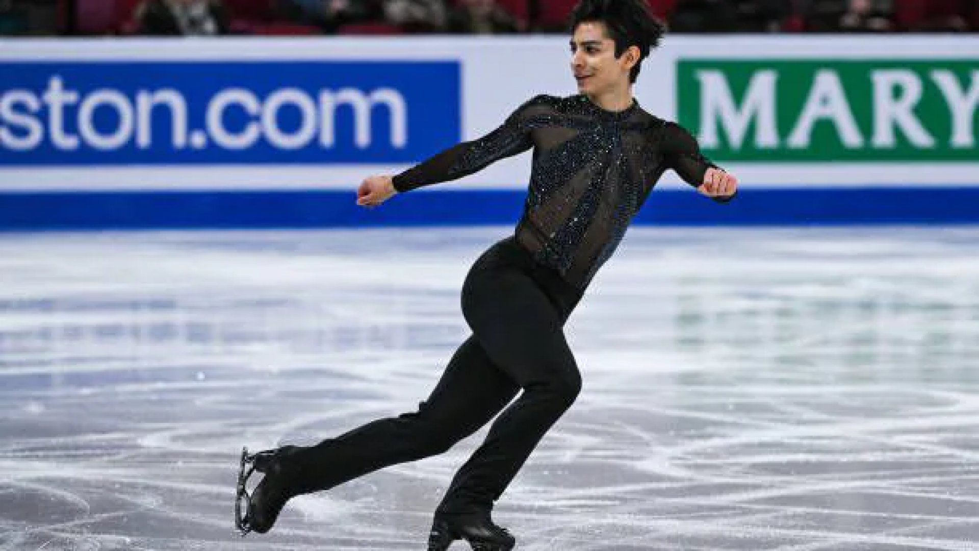 Donovan Carrillo logra medalla de plata en Bavarian Open 2025 de patinaje artístico