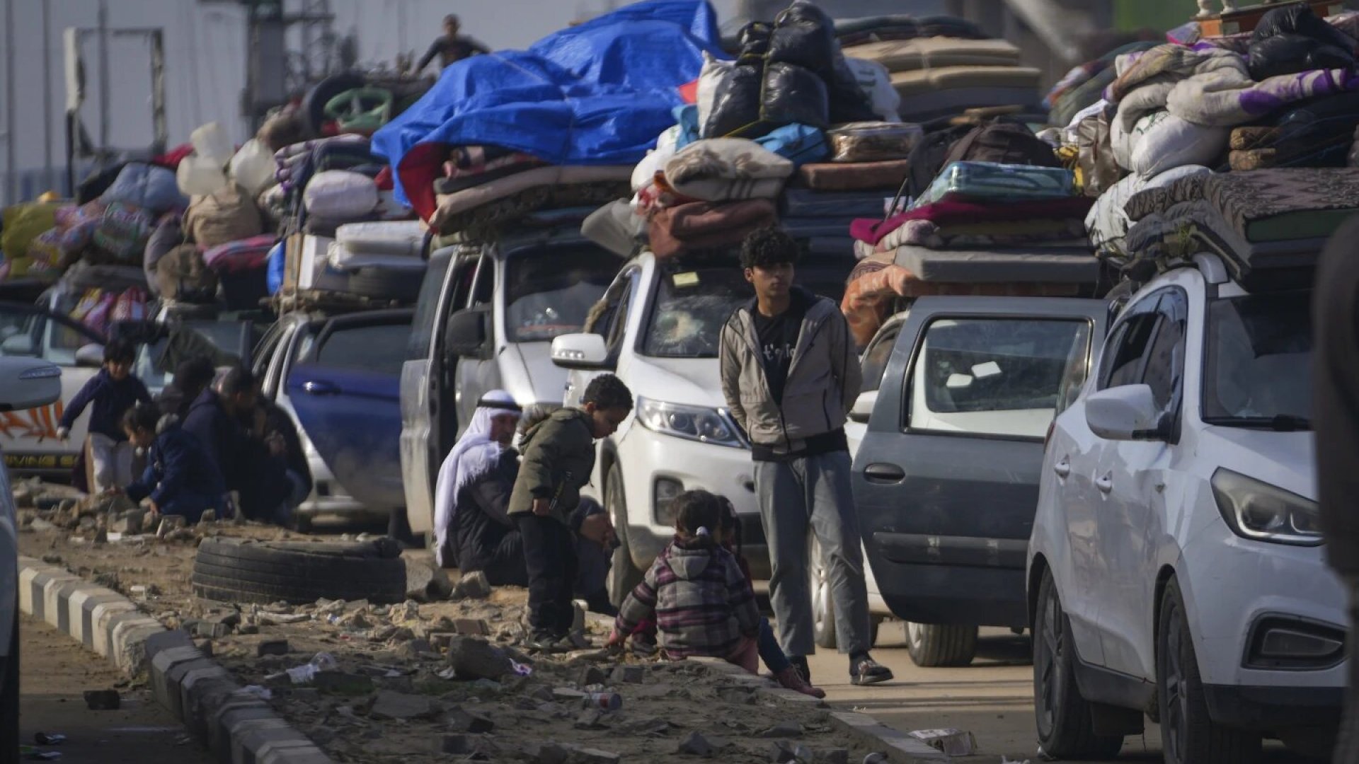 Israel impide el regreso de miles de palestinos al norte de Gaza