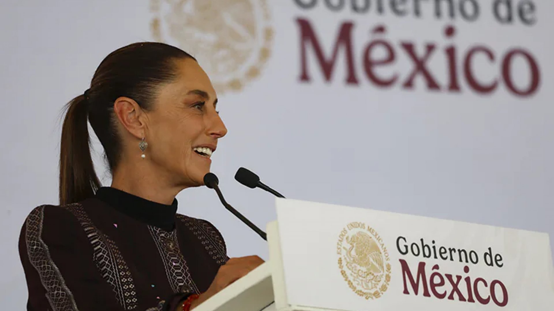 Sheinbaum: Este 2025 no habrá examen de ingreso para educación media superior