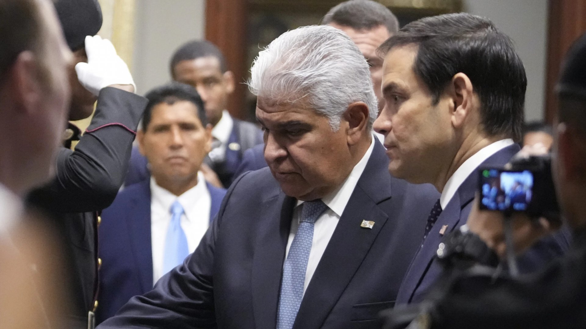 Panamá se retira de la Ruta de la Seda tras presión de EE.UU.