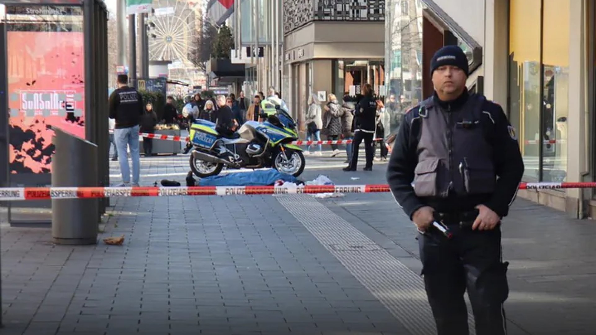 En Mannheim, van dos muertos y varios heridos por vehículo conducido contra multitud