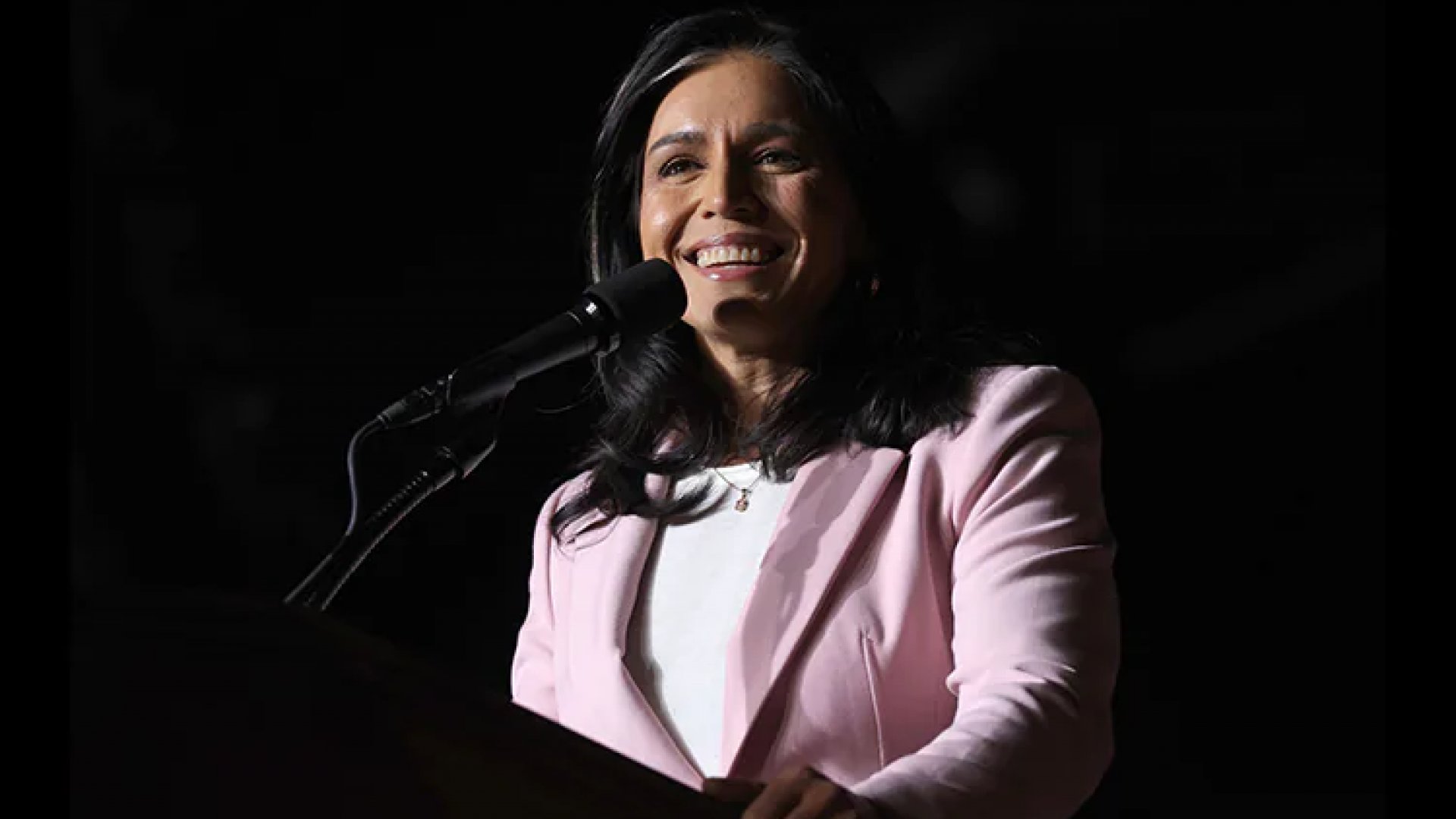 Tulsi Gabbard, con postura prorrusa, asume como directora de Inteligencia de EU