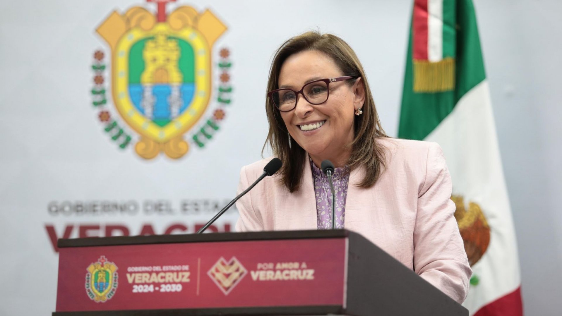 Rocío Nahle García garantiza abasto de medicamentos y atención hospitalaria
