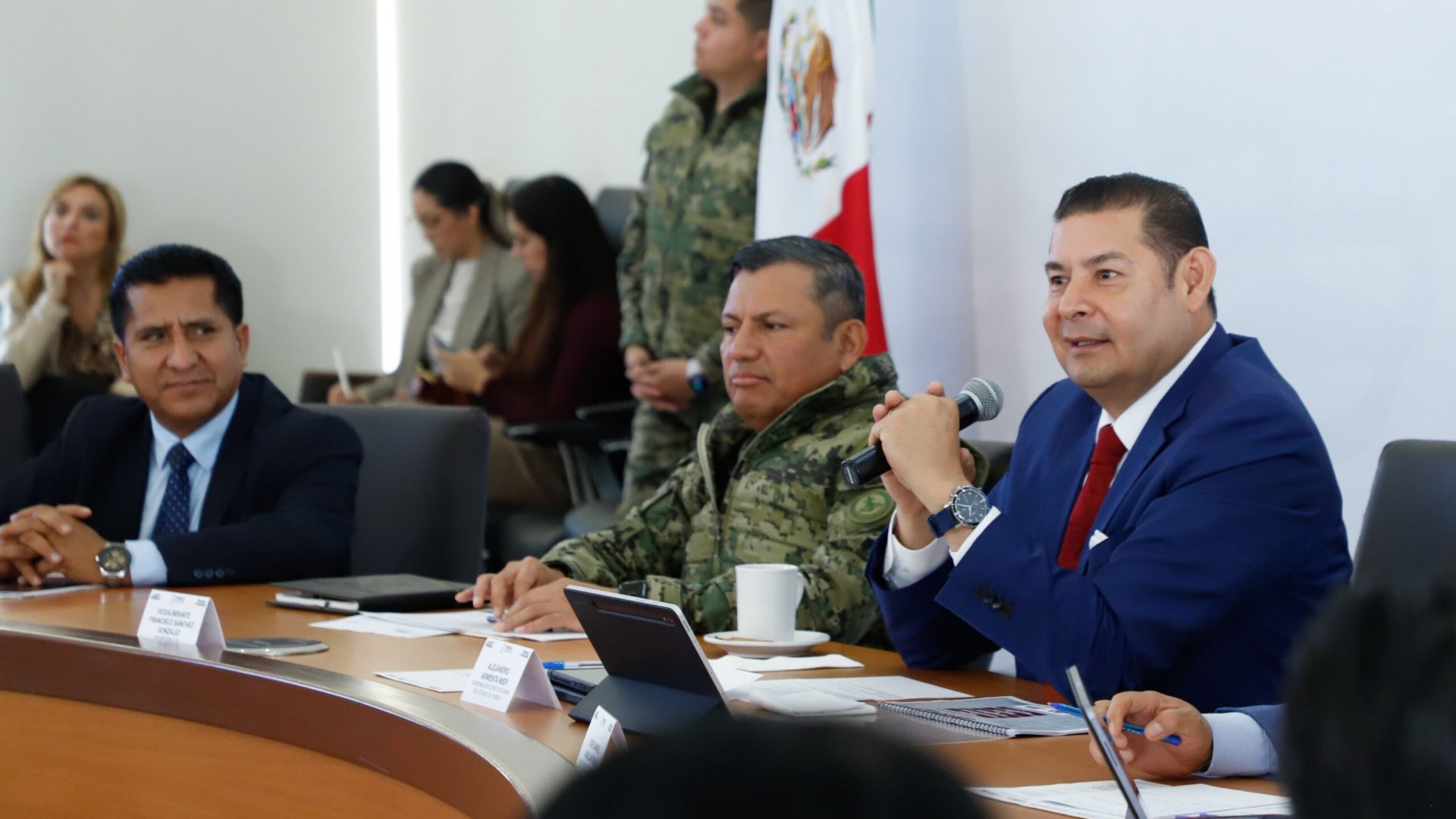 Combate frontal a la corrupción para erradicar “negocios leoninos”: Armenta