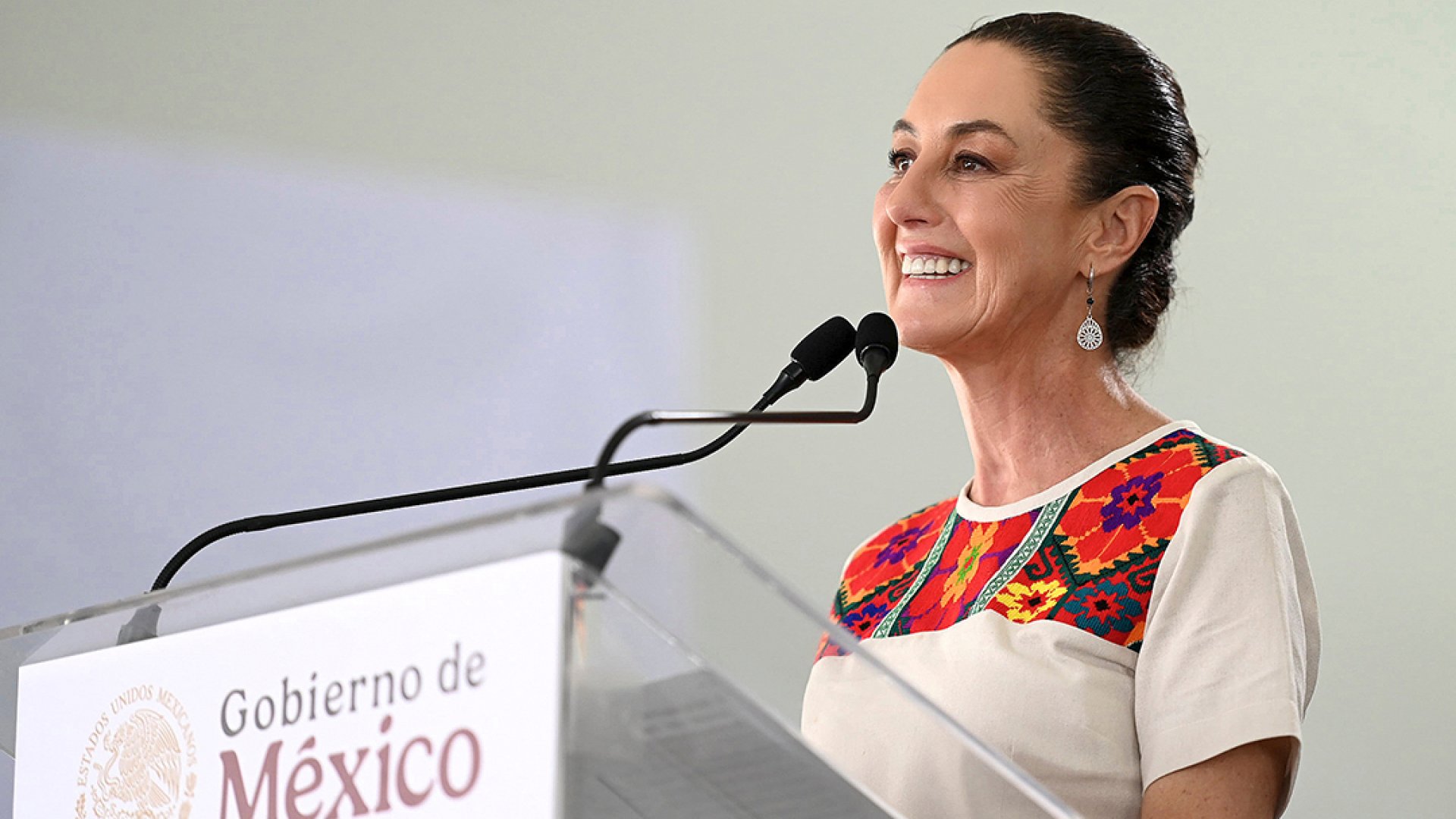 Gobierno federal analiza implementar fotomultas para transporte de carga en carreteras