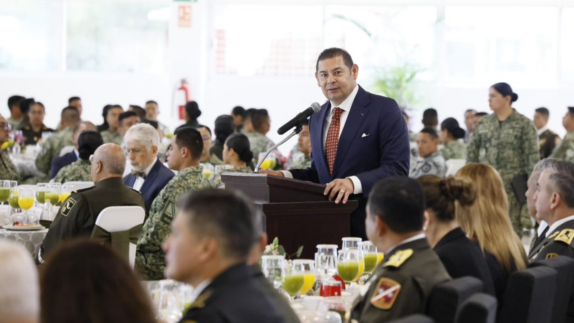 Ejército Mexicano garantiza la paz y la soberanía nacional: Armenta
