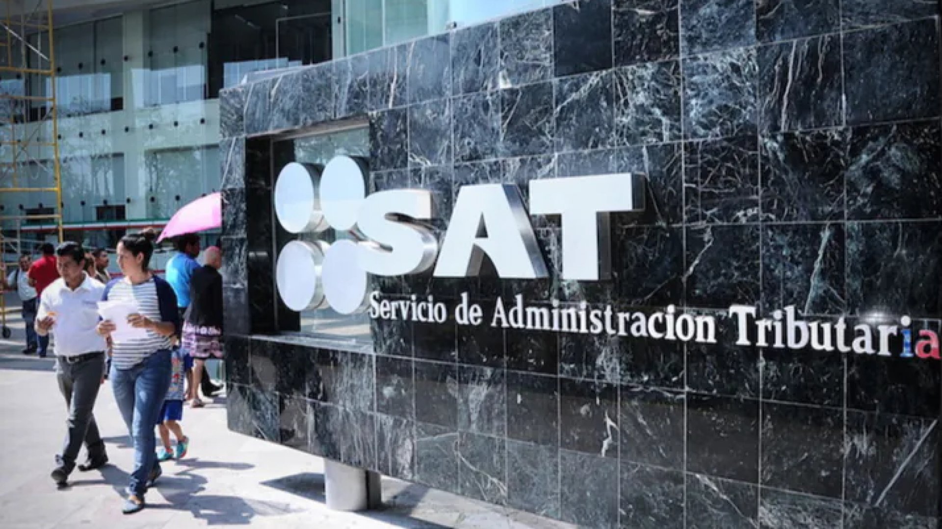 SAT supera metas de recaudación en 2024 y enero de 2025: Antonio Martínez