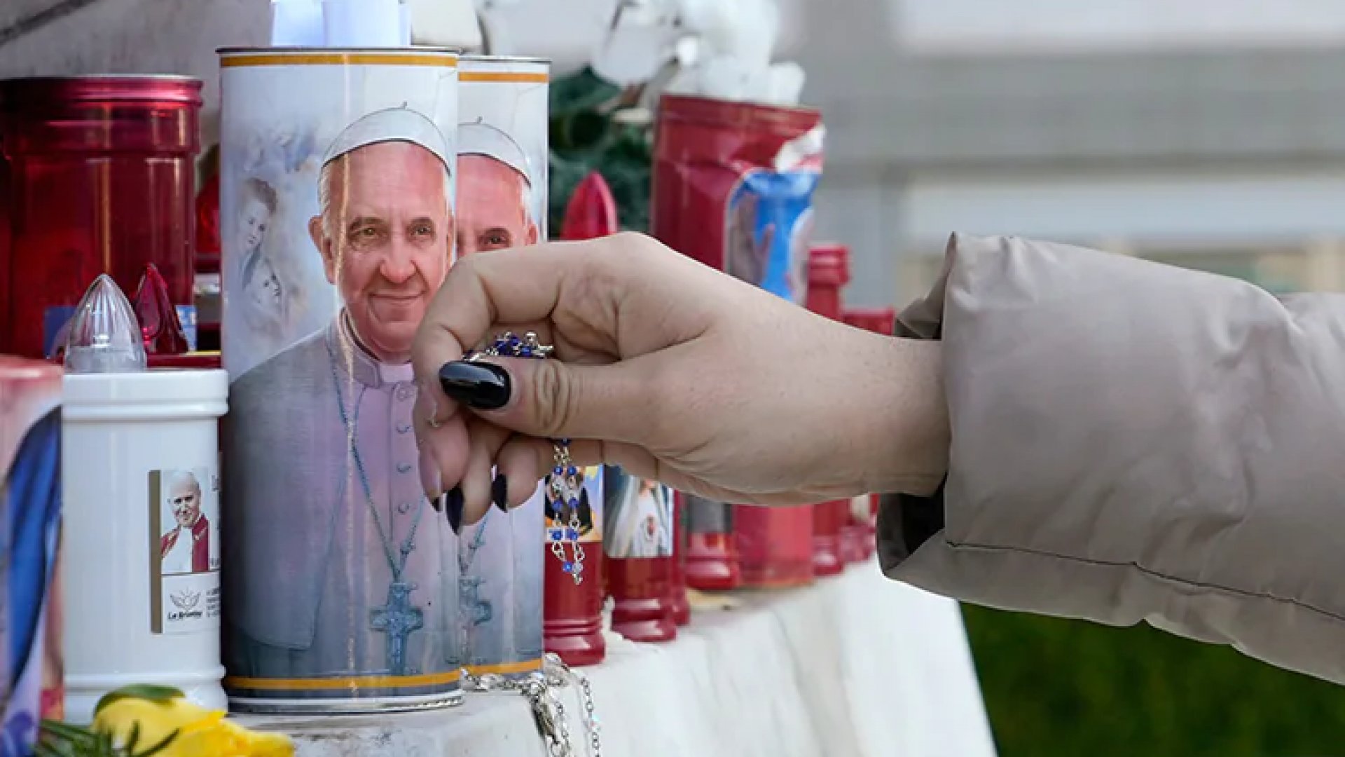 Papa Francisco enfrenta estado crítico por crisis respiratoria. ¿Se viene el Cónclave?