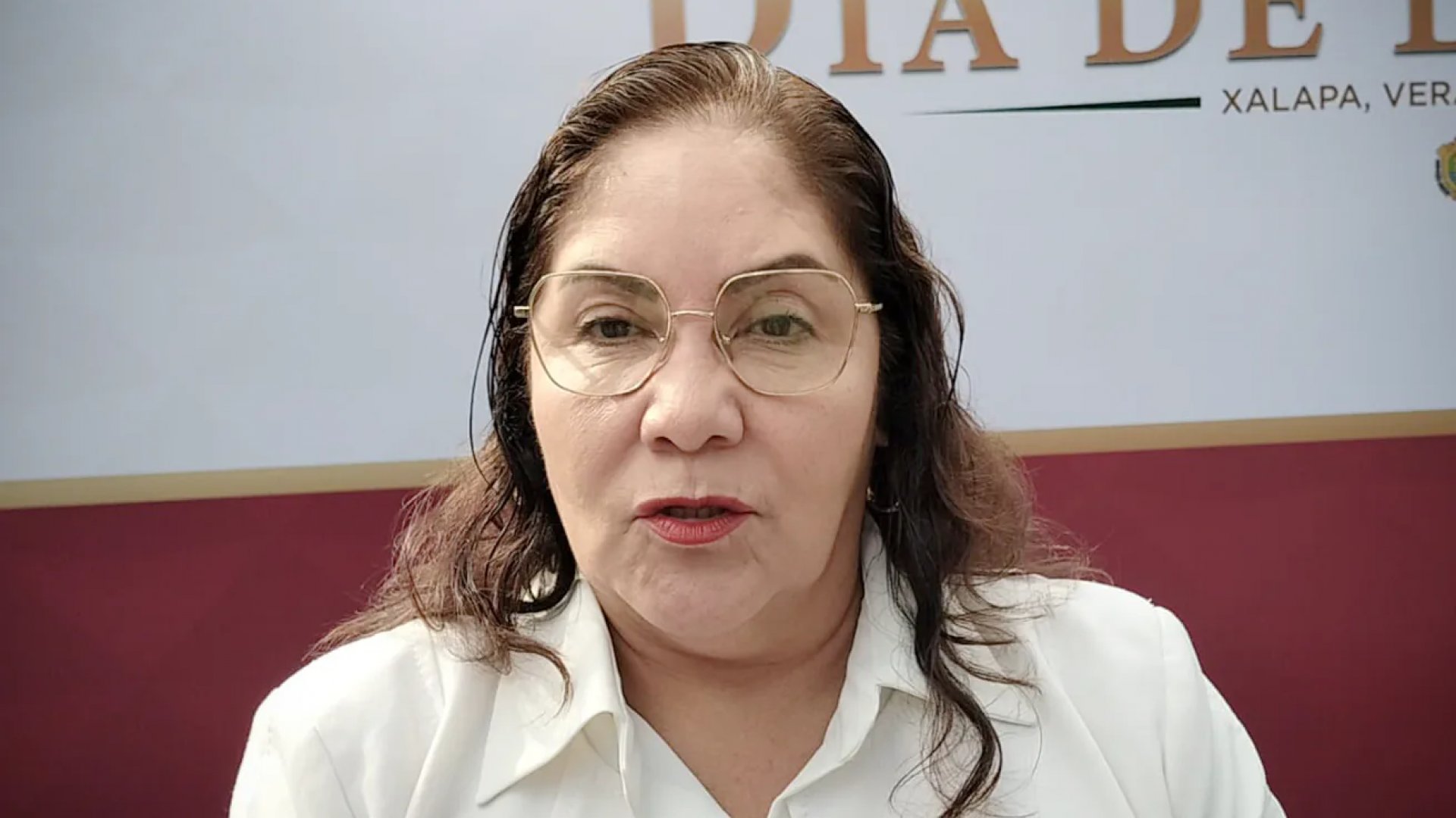 Claudia Tello aduce “desfalco presupuestal” por salarios a docentes inactivos en Veracruz