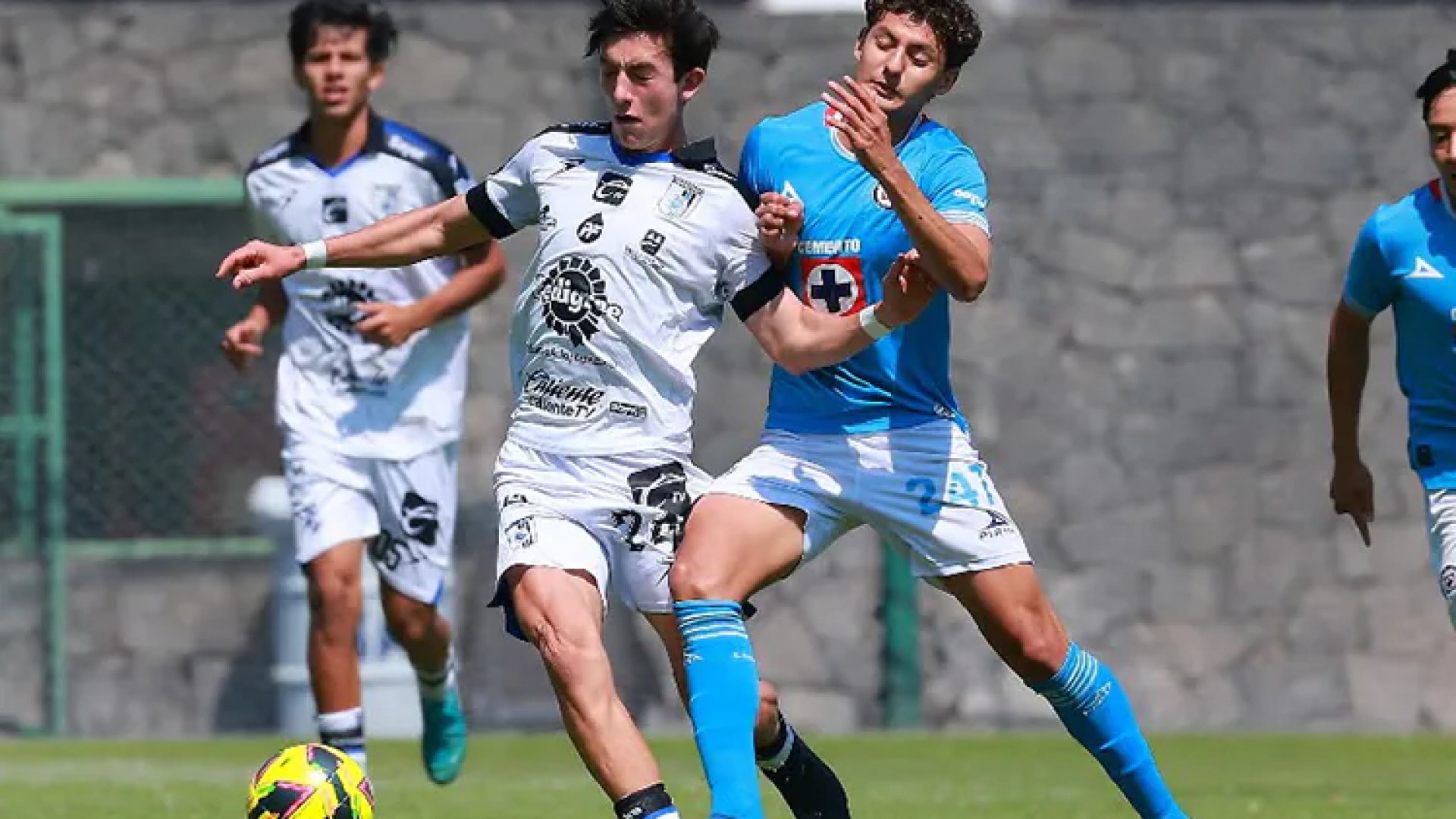 Por campal entre Cruz Azul y Querétaro Sub-19, suspenden 30 partidos a ocho jugadores