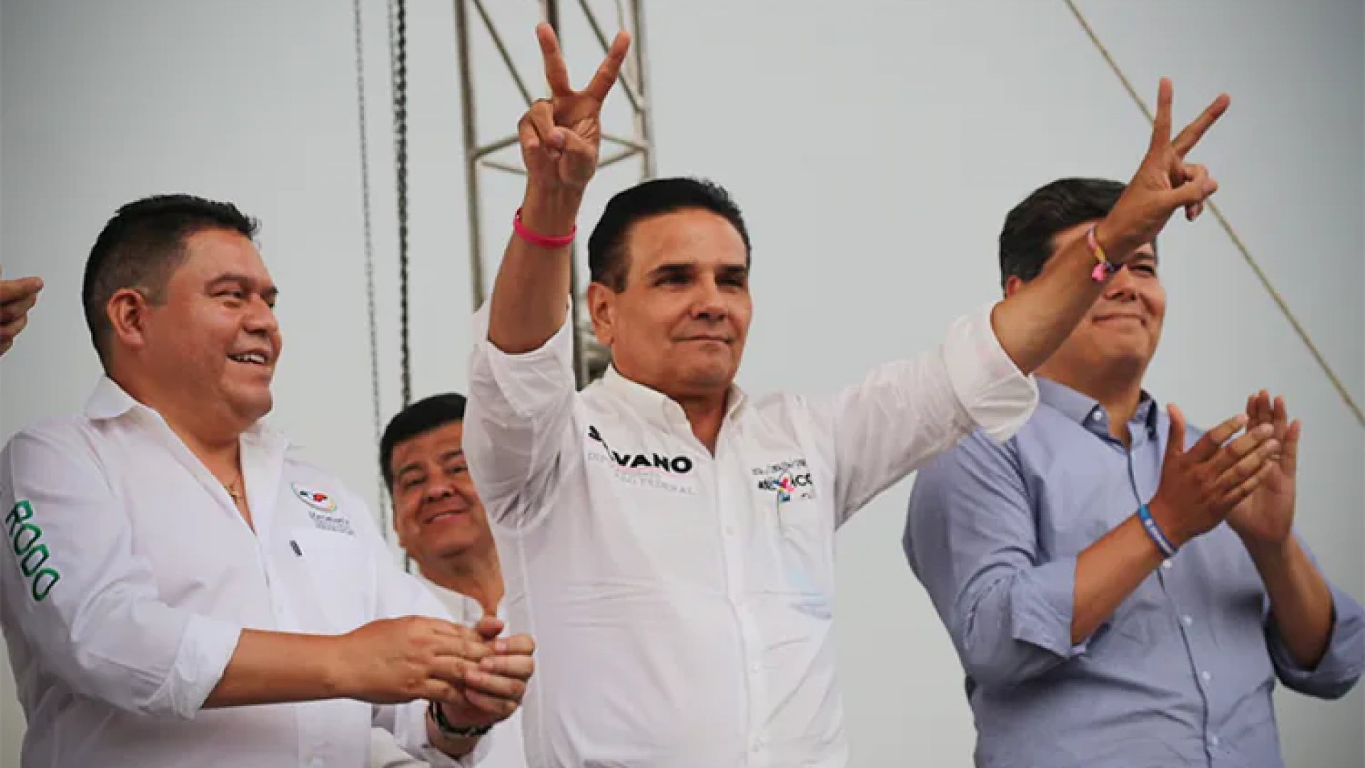 Vinculan a 4 exfuncionarios de Silvano Aureoles por daño patrimonial por tres mil 400 mdp