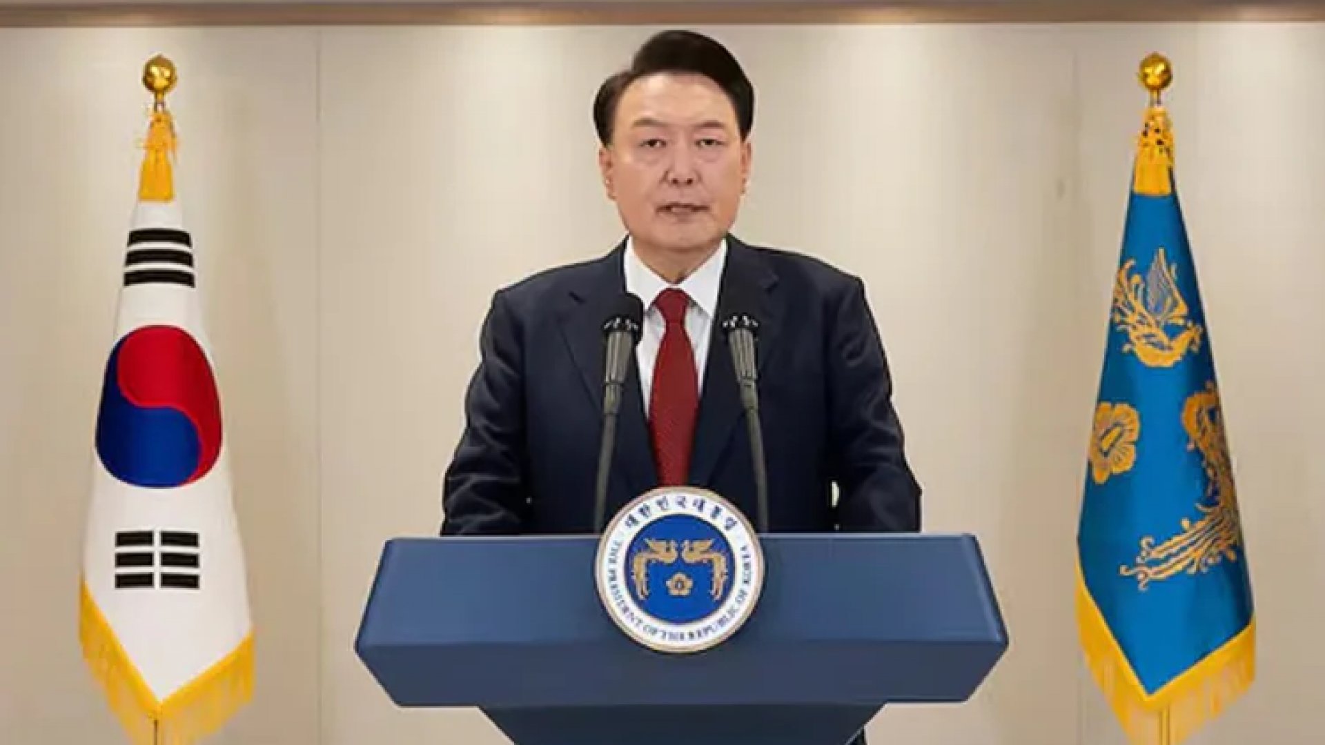 Corea del Sur revoca orden de arresto al presidente Yoon acusado de insurrección