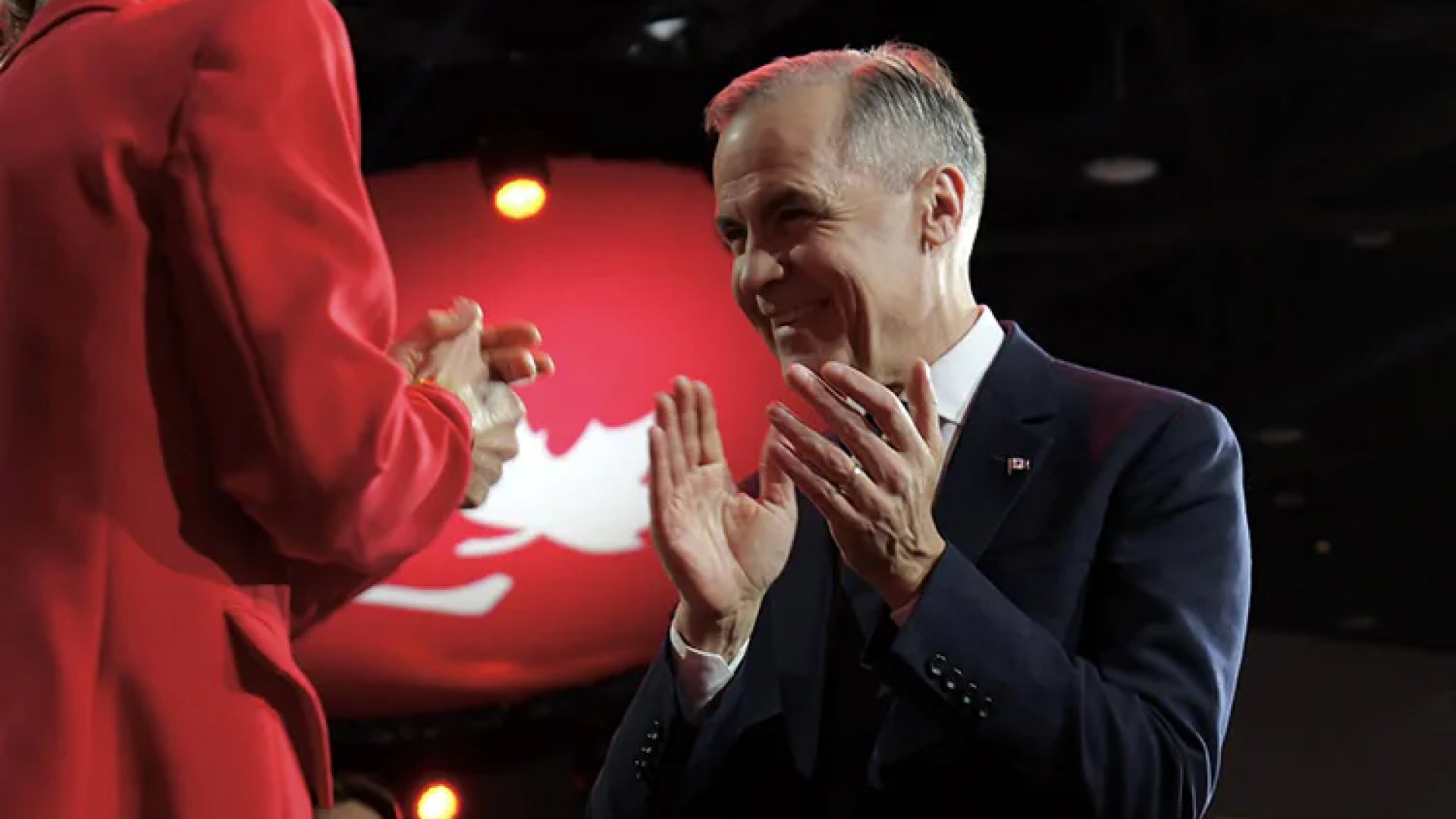Mark Carney gana liderazgo liberal y se perfila como próximo primer ministro de Canadá