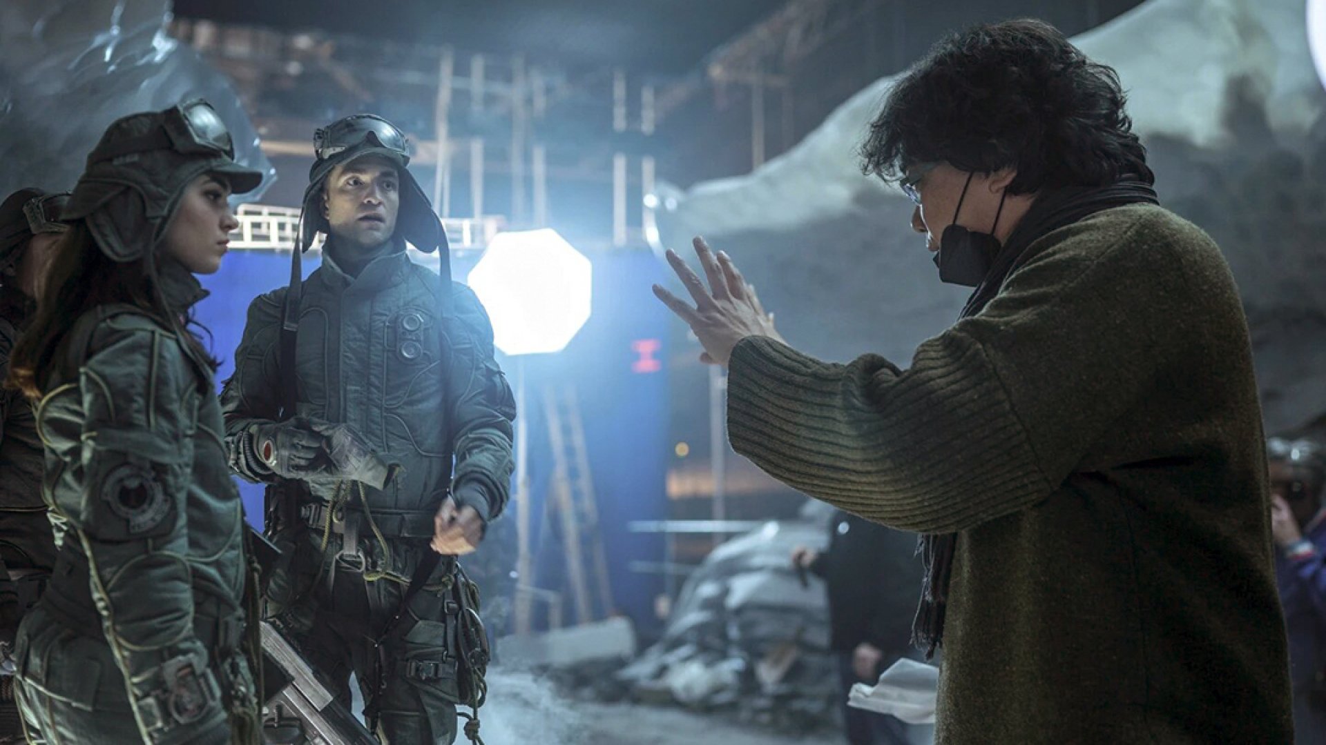 Crítica de Mickey 17: El sacrificio (interminable) de Robert Pattinson