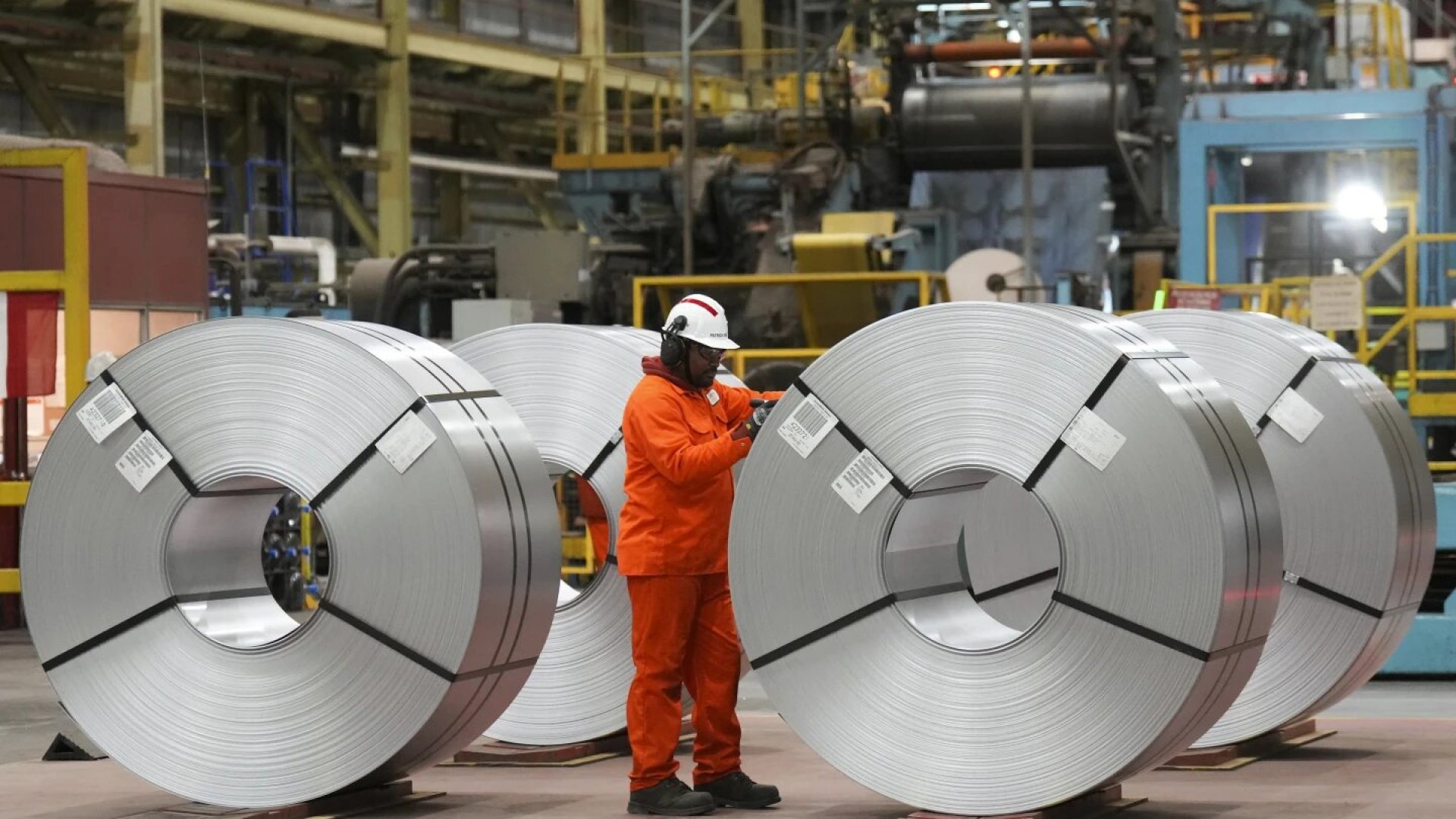 Aranceles de Trump sobre acero y aluminio: Impacto generalizado en industrias y consumidores estadounidenses