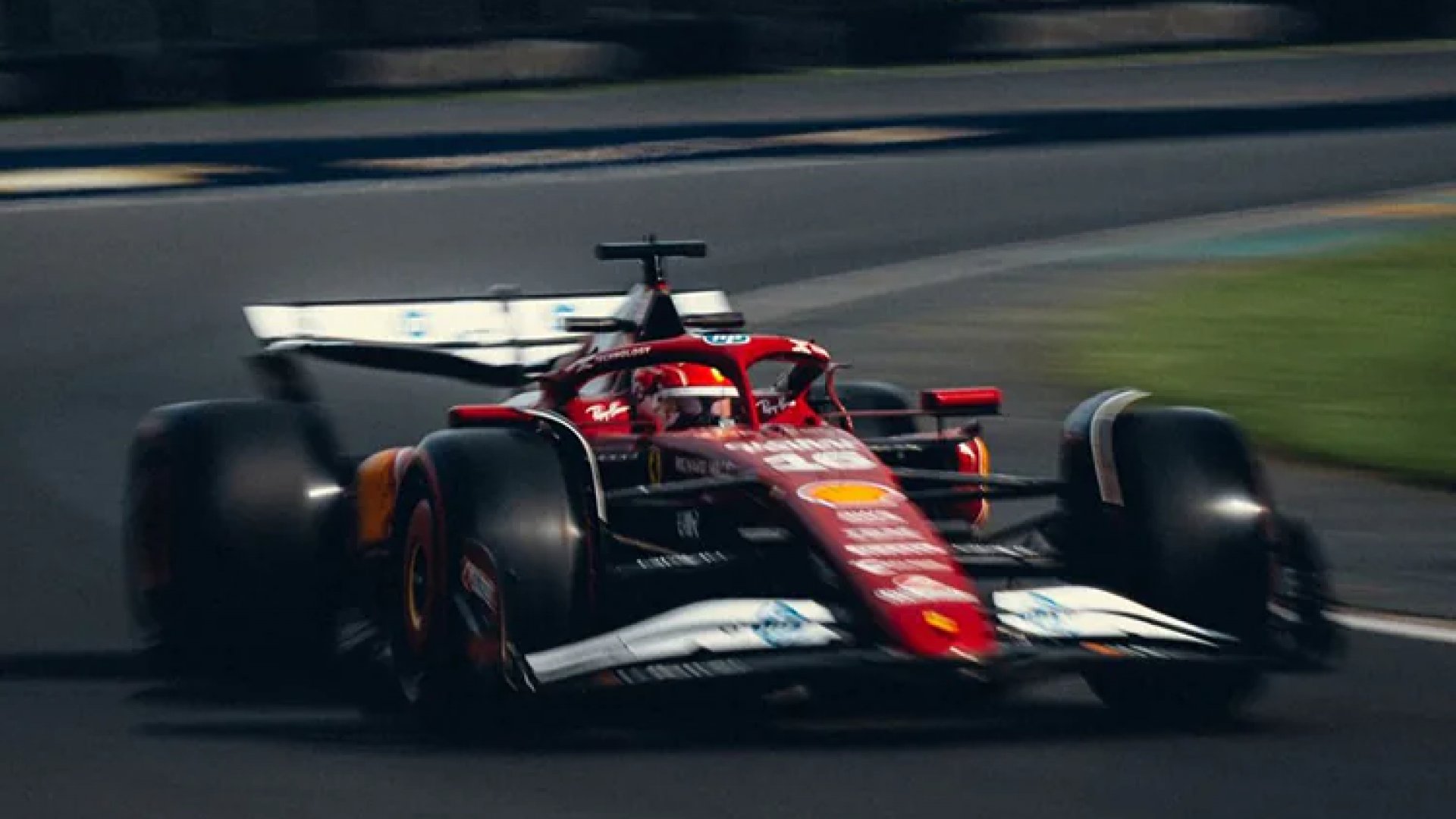Ferrari desafía reglas de la FIA con ala delantera “flexible” en GP de Australia