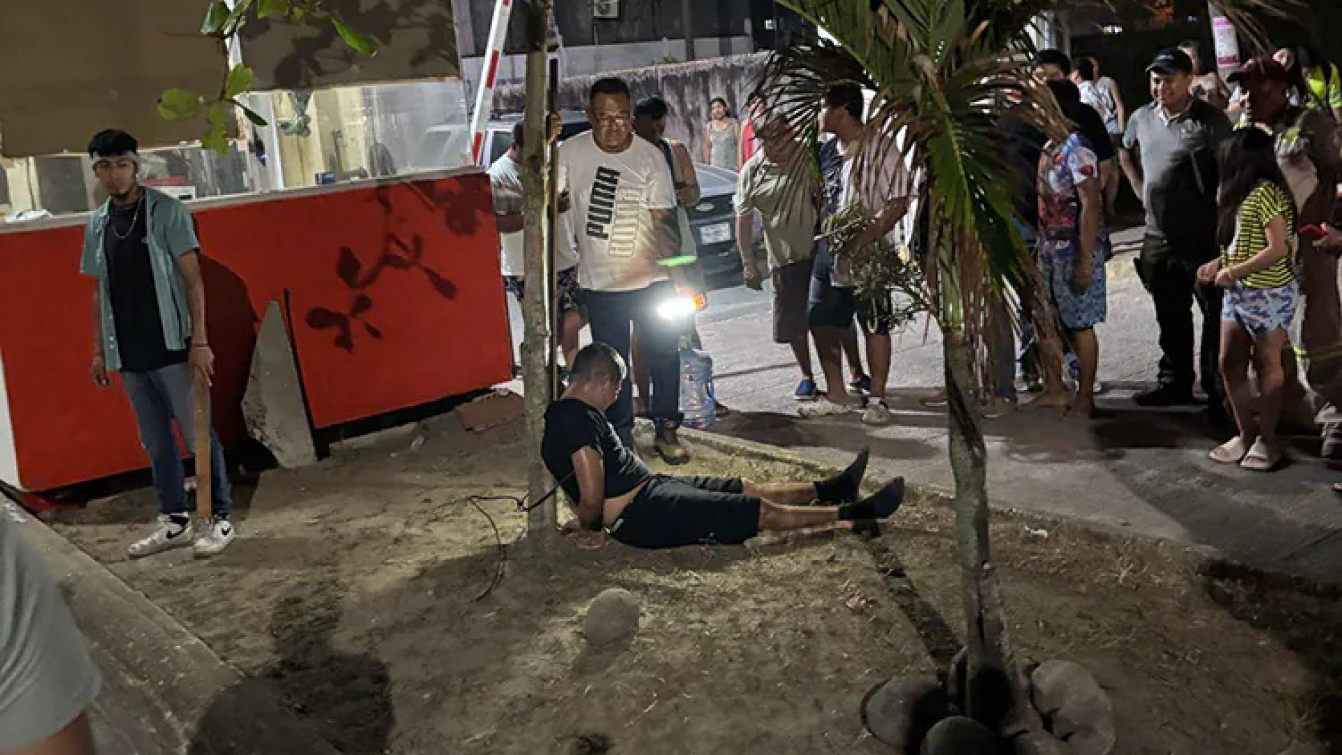 Linchamiento en Coatzacoalcos: Vecinos hacen justicia contra presunto acosador sexual