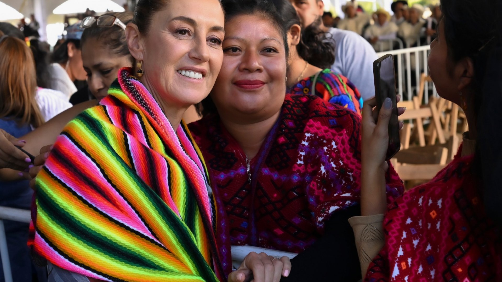 Sheinbaum concluye con gran éxito gira por Chiapas y Tabasco