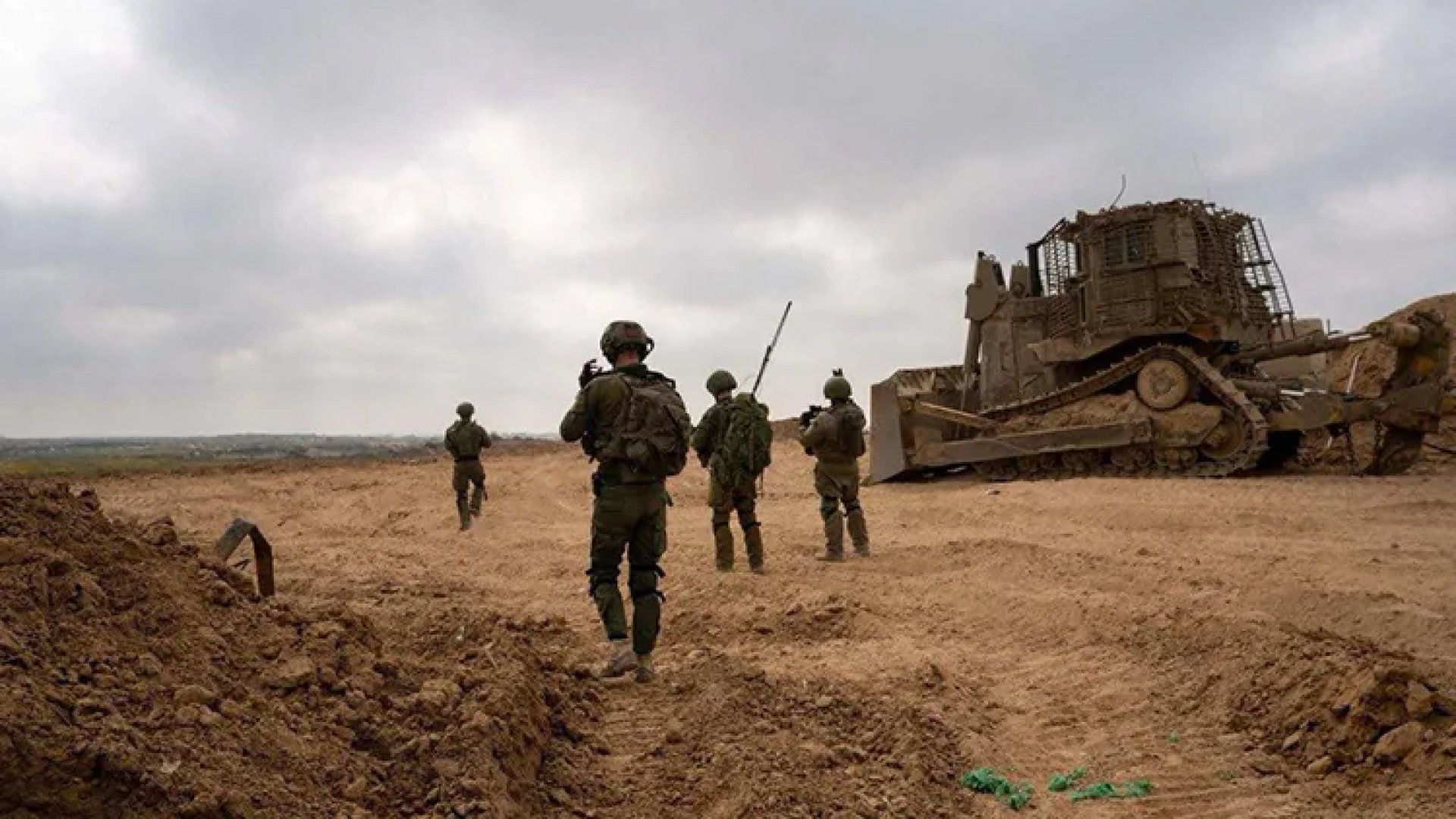 Israel lanza “operación terrestre limitada” para recuperar corredor Netzarim en Gaza
