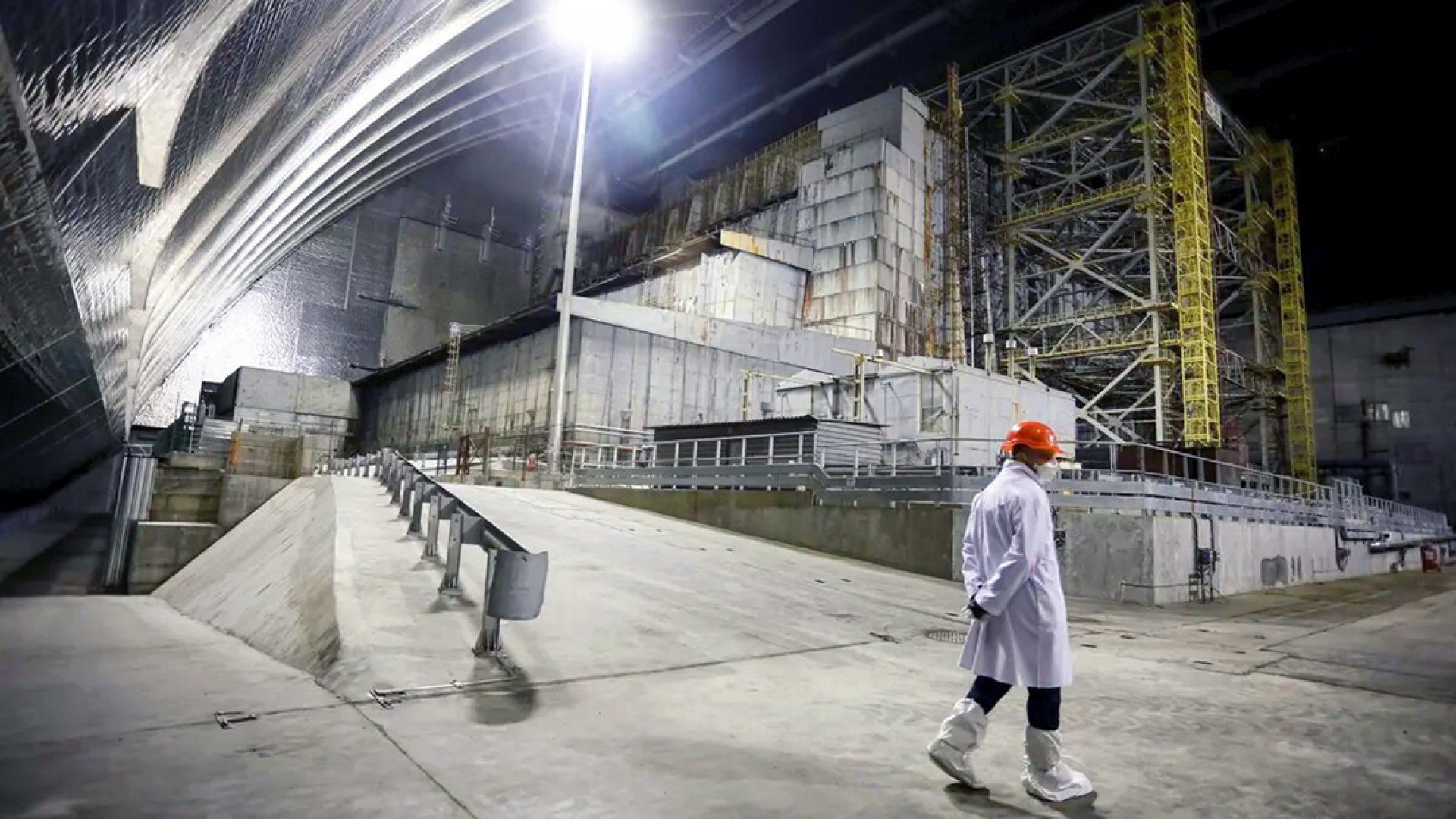Trump propone que EU tome posesión de centrales eléctricas ucranianas en llamada con Zelenski