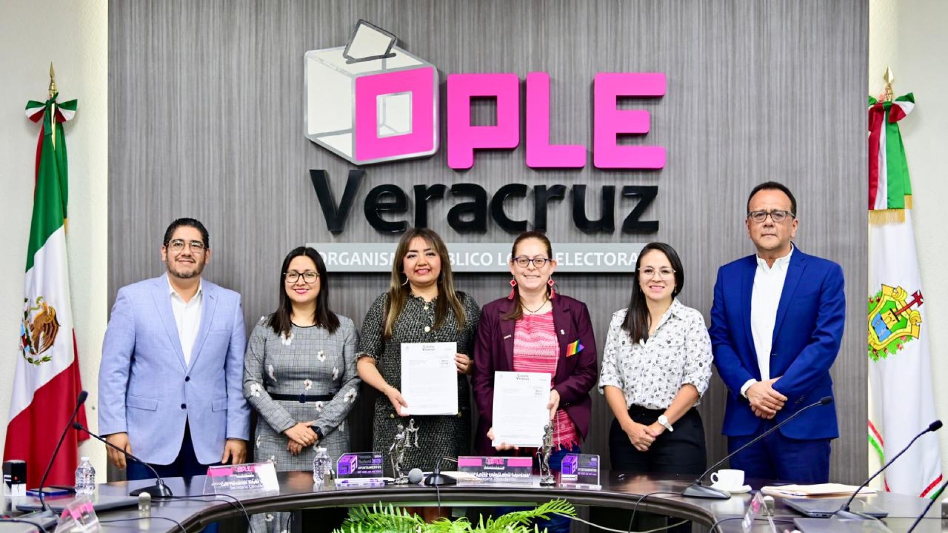 OPLE Veracruz recibe candidaturas para elección histórica de juzgadores del Poder Judicial 2024-2025