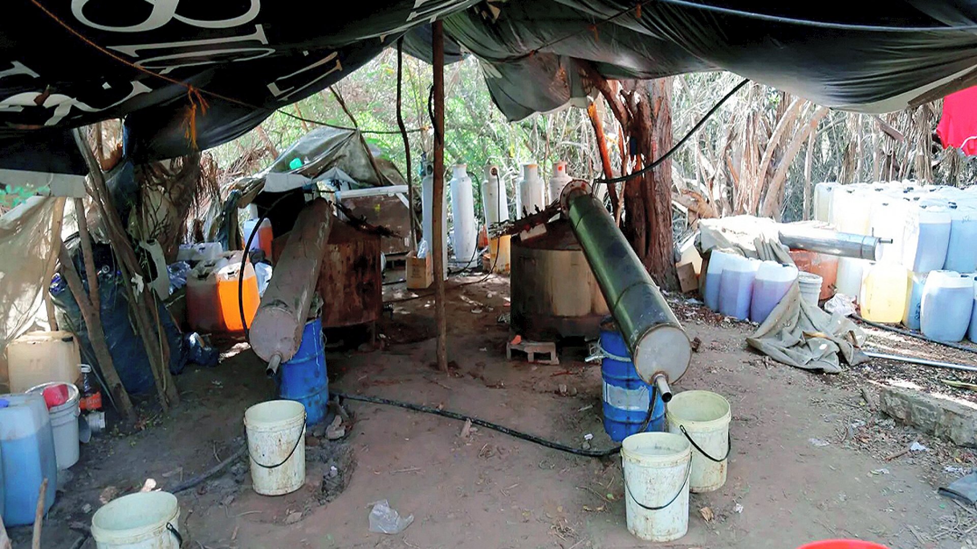 Cárteles mexicanos experimentan con químicos para crear nuevas drogas
