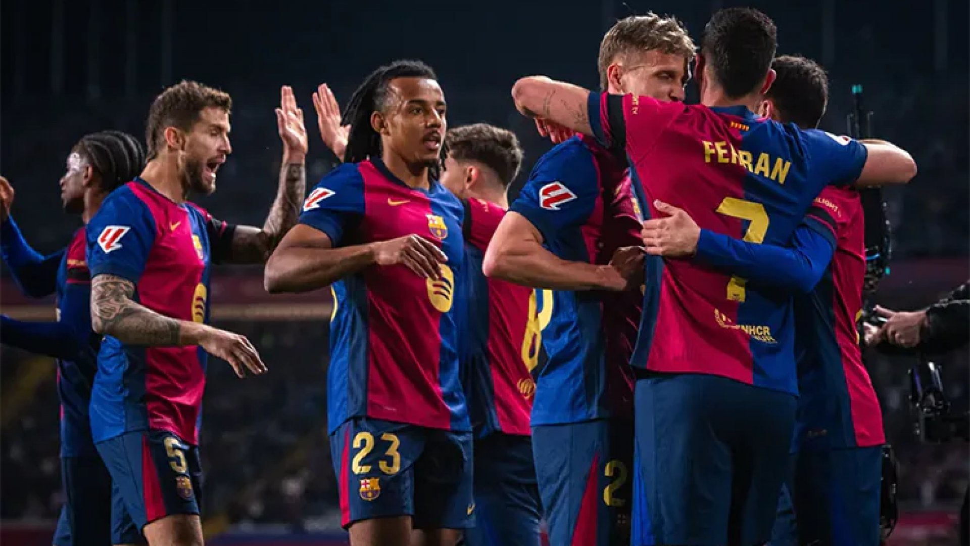 El Barcelona afianza liderato con triunfo 3-0 ante Osasuna