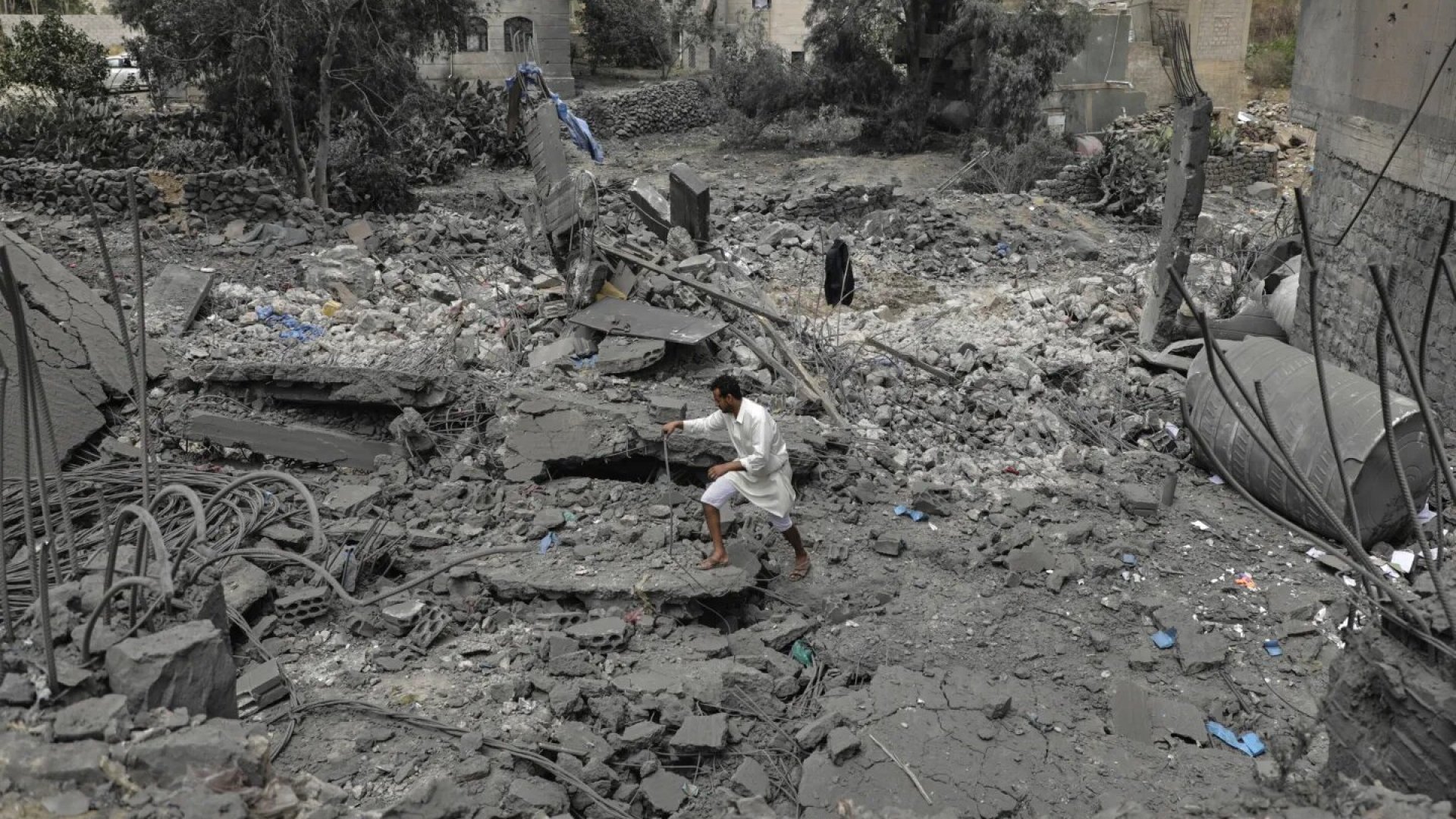 Estados Unidos intensifica campaña de ataques en Yemen con blancos urbanos y líderes hutíes