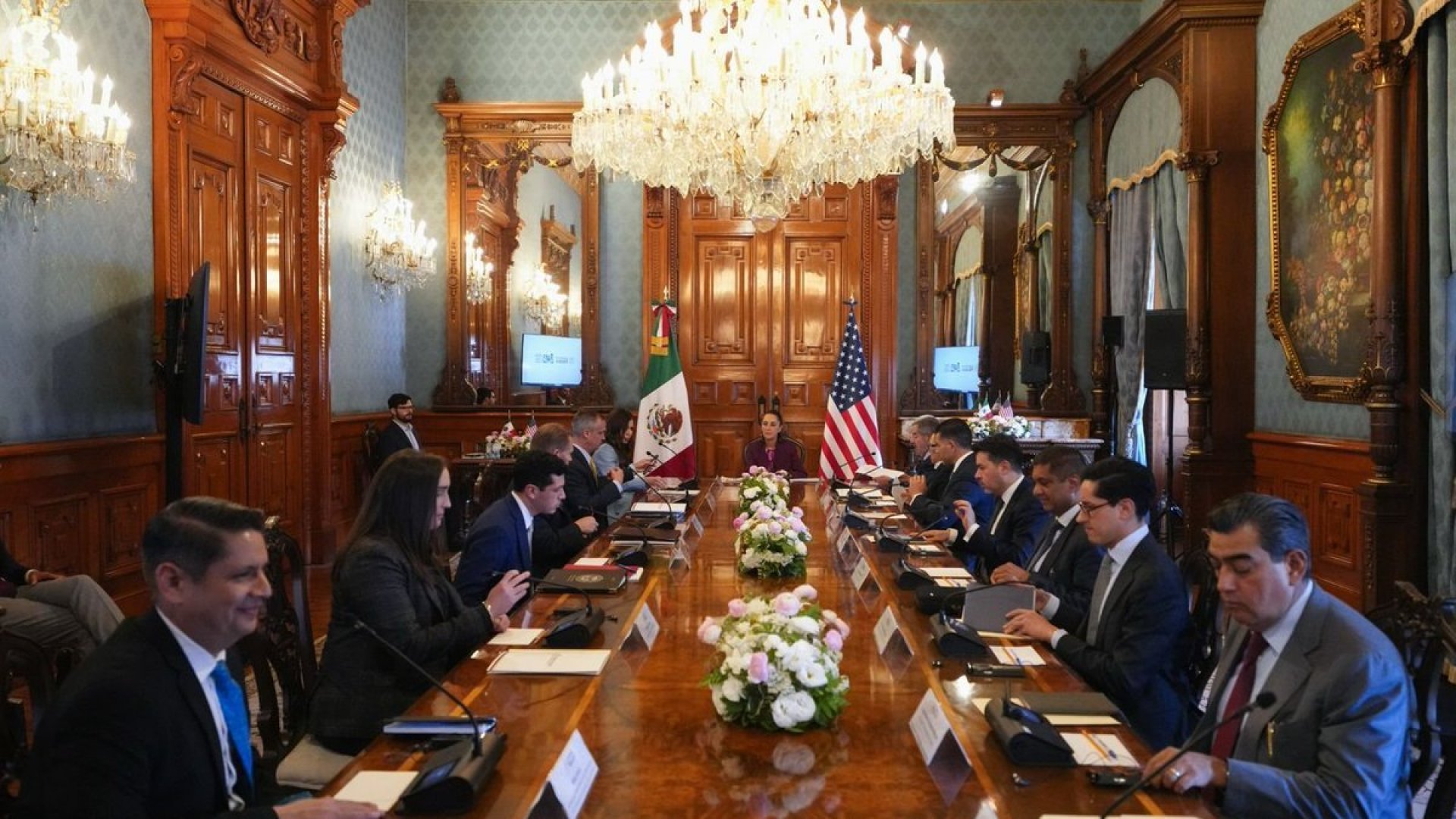 Recibe presidenta de México a la secretaria de Seguridad Nacional de los Estados Unidos