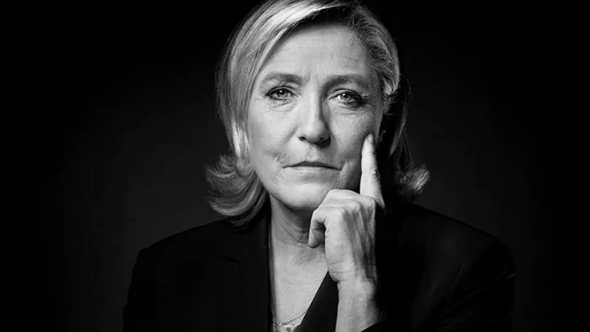 Inhabilitan a Marine Le Pen para contender por la Presidencia de Francia por malversación