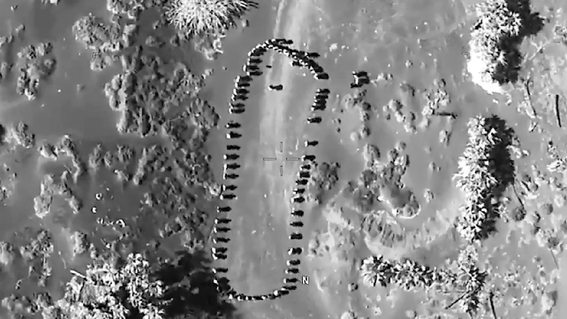 Trump publica video de bombardeo a hutíes con mensaje burlón