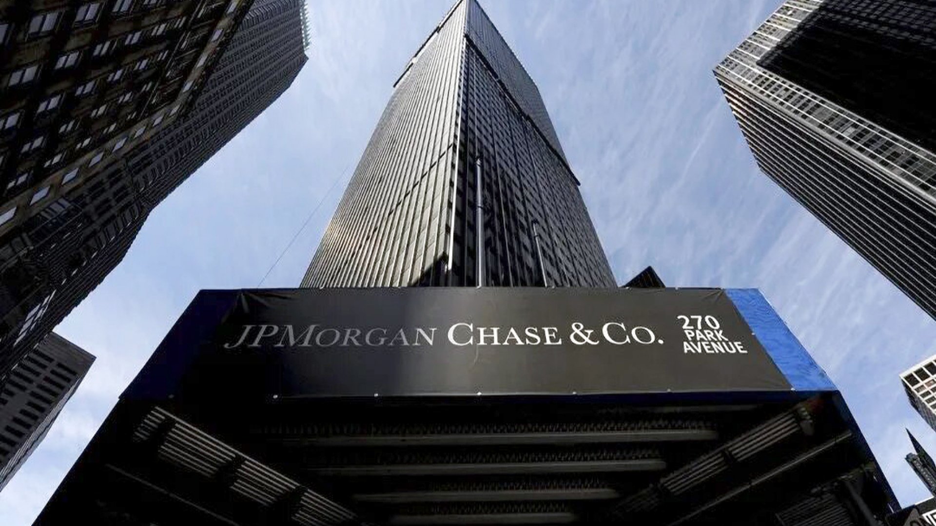 JP Morgan advierte recesión en EE.UU. para 2025 por aranceles de Trump