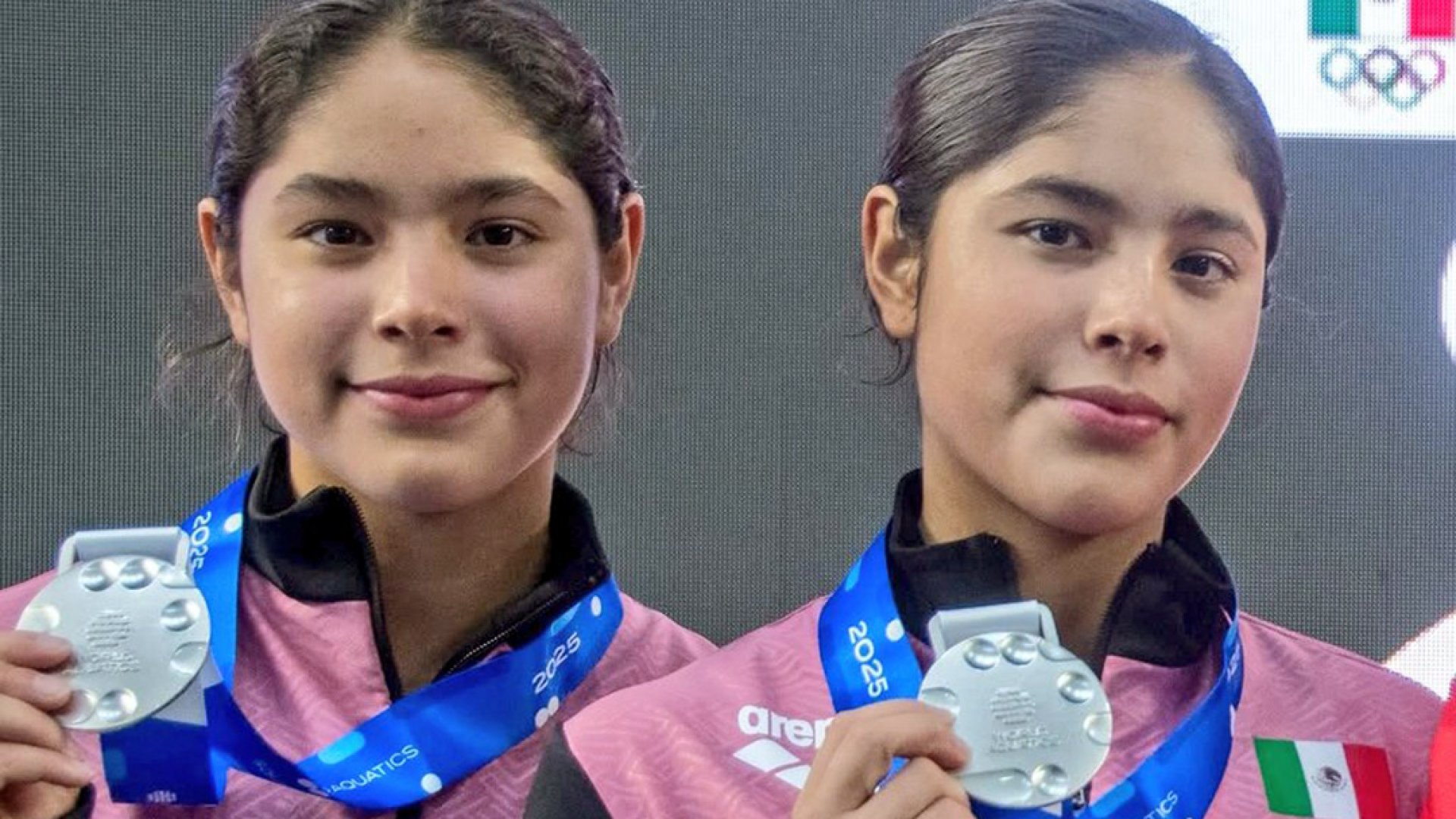 Lía y Mía Cueva hacen historia: ganan la primera medalla para México en el Mundial de Clavados