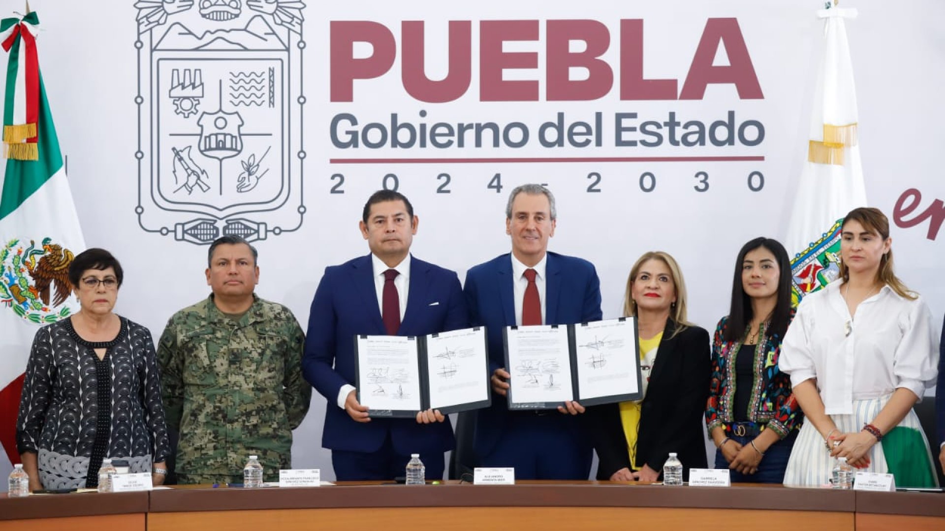 Gobierno de Puebla y municipio unen fuerzas contra abusos