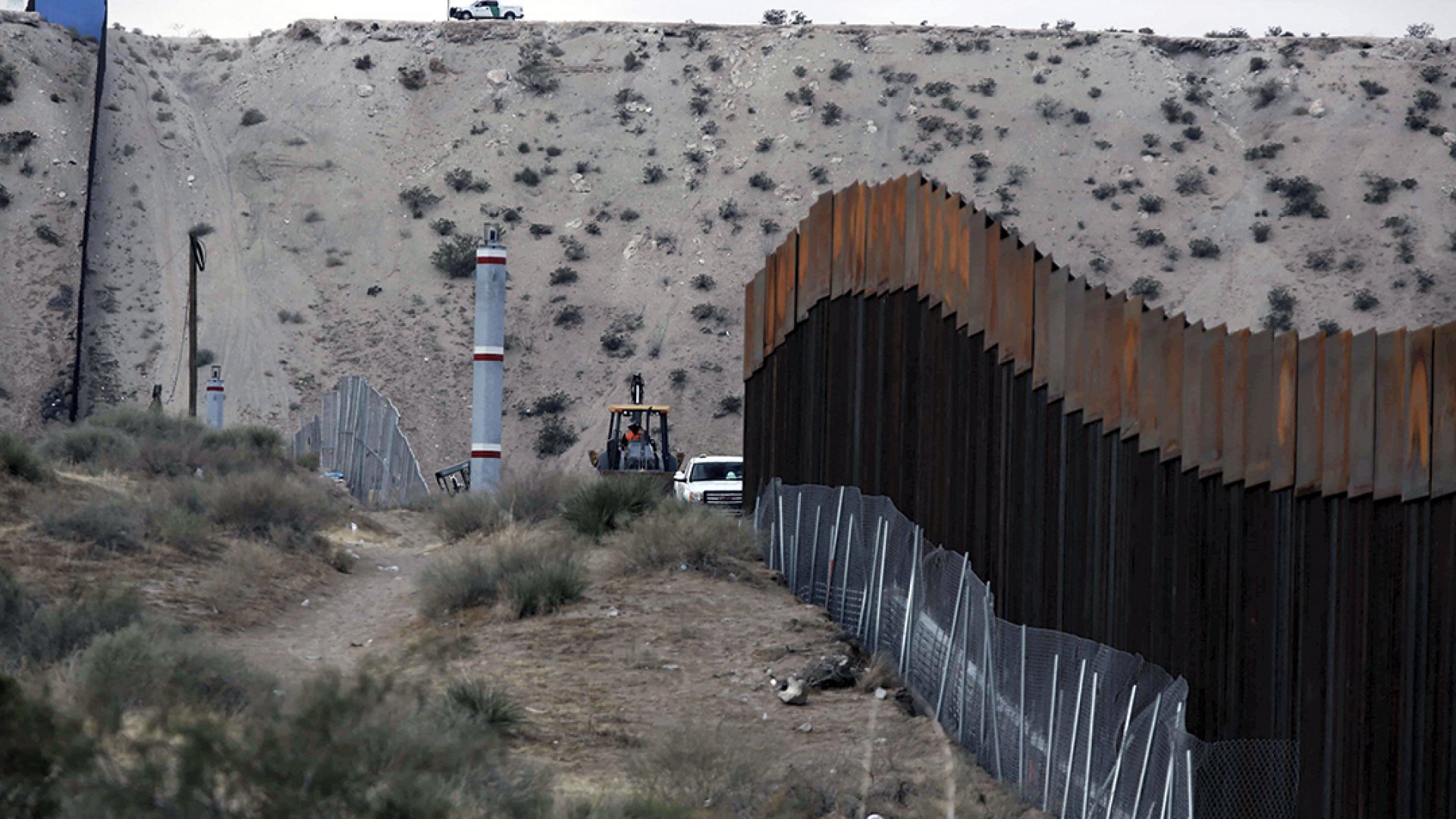Estados Unidos anuncia despliegue militar en frontera de Nuevo México para “combatir crimen organizado”